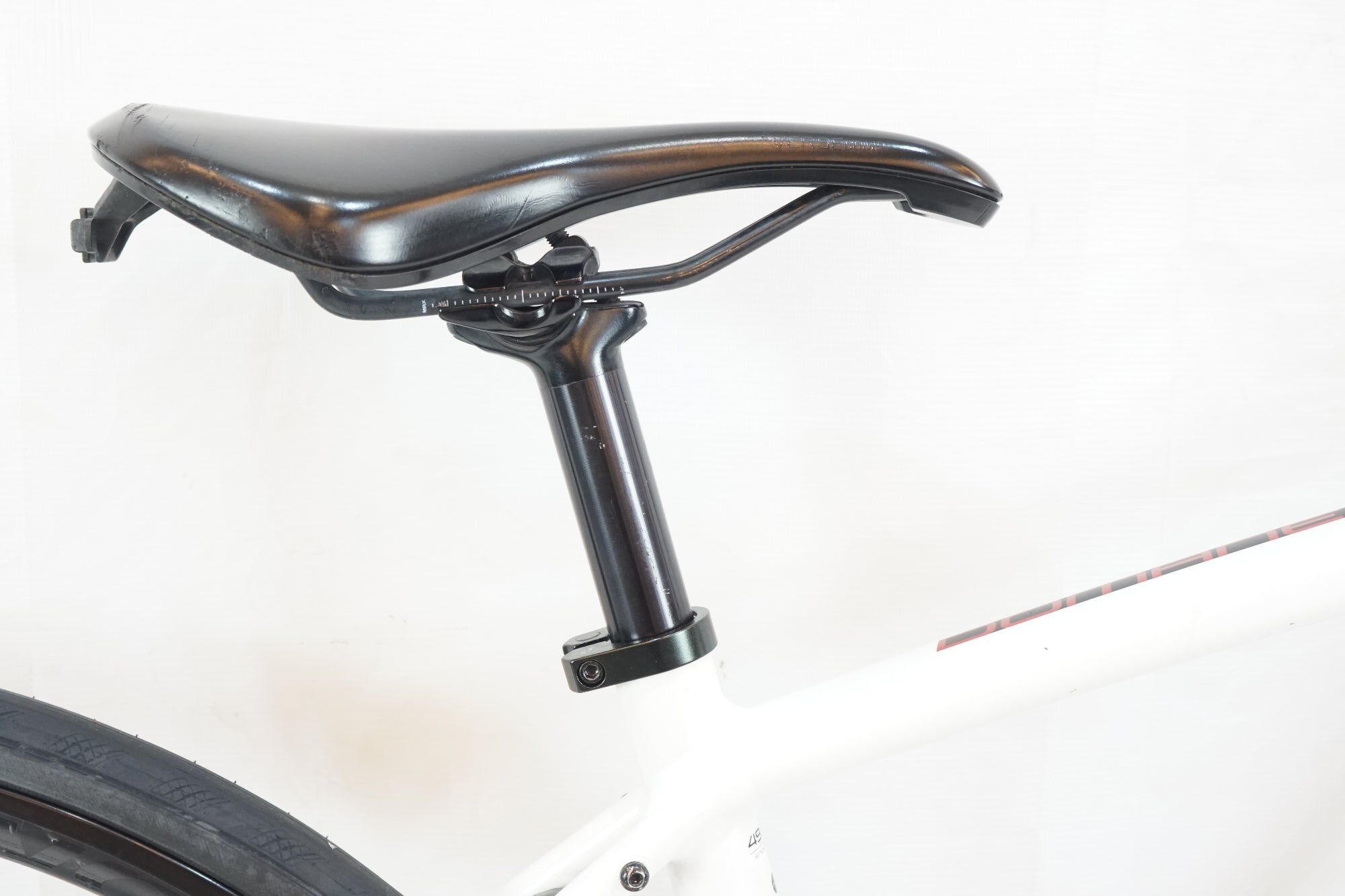 TREK 「トレック」　DOMANE AL3 2021年モデル ロードバイク / バイチャリ浦和ベース