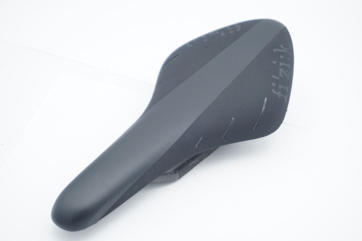 FIZIK 「フィジーク」 ARIONE R1 カーボン サドル / 滋賀大津店