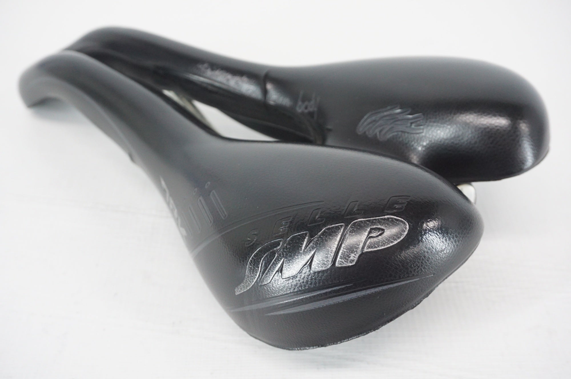 SELLE SMP 「セッレエスエムピー」 TRK サドル / 阪急塚口店