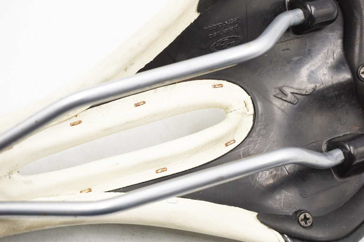 SPECIALIZED 「スペシャライズド」 サドル / 奈良店