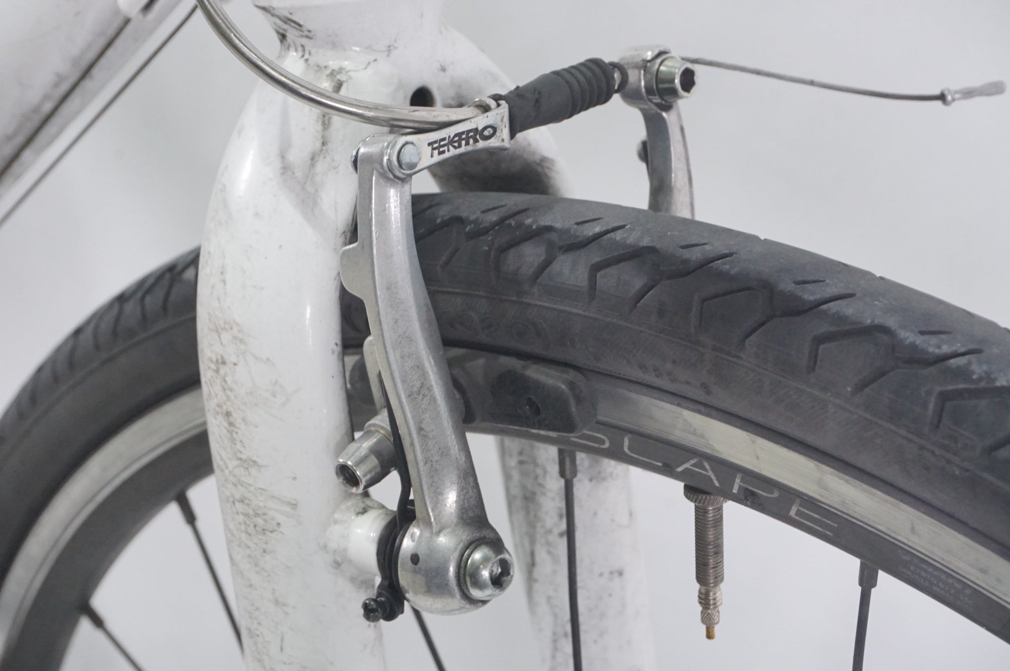 再入荷商品 ジャンク GIANT 「ジャイアント」 ESCAPE R3 2021年モデル 自転車本体