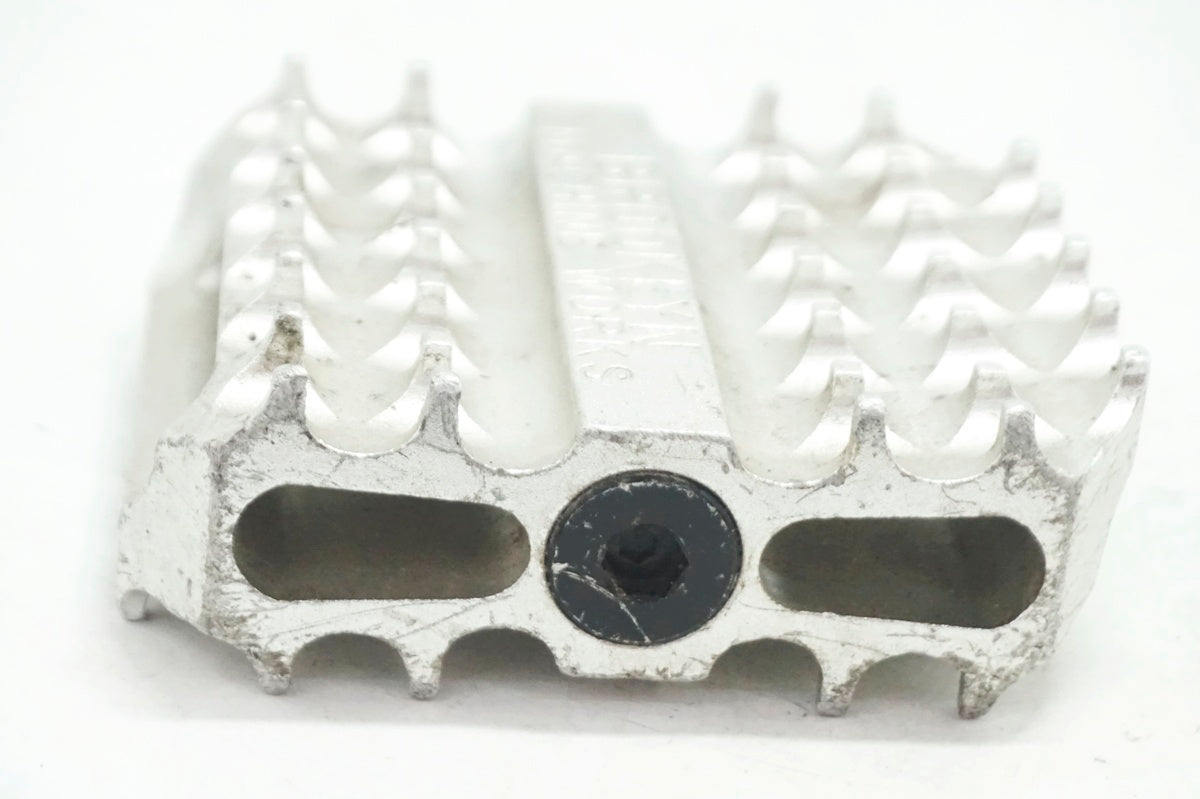 【大阪市内引取限定】FEELCYCLE Anywhere本体＋フルセット（美品） 311996 SOFTRIDE FLEXLACE EASE IN ALT 04WARM WH/BK 690609