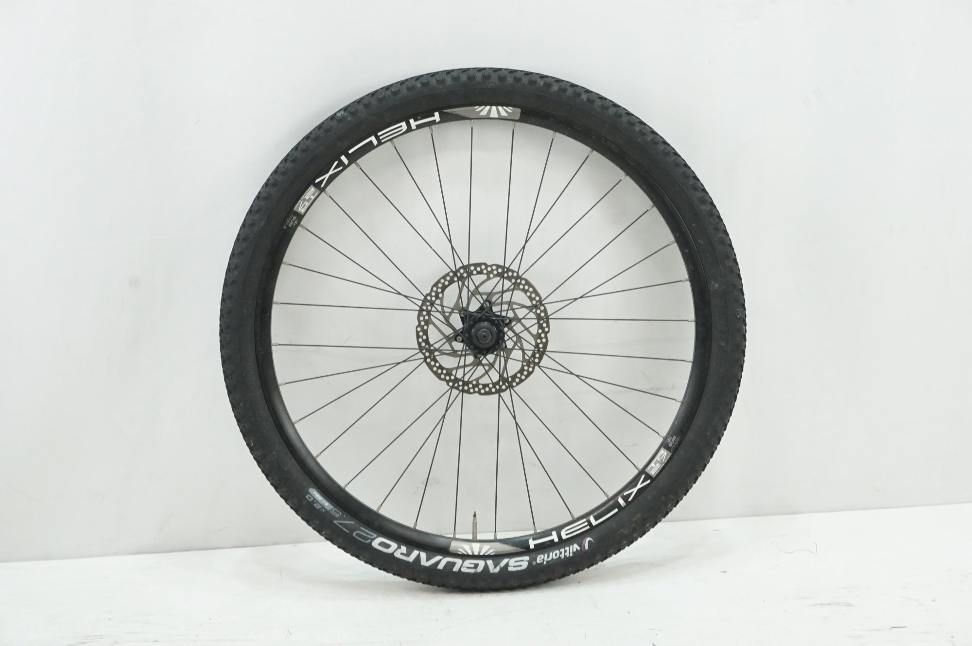 SUN RINGLE 「サンリングル」 HELIX TR27 フロントホイール / 大宮店