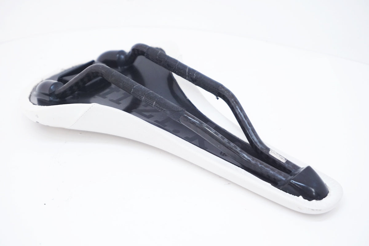 FIZIK 「フィジーク」 ANTARES CARBON BRAIDED サドル / 大阪