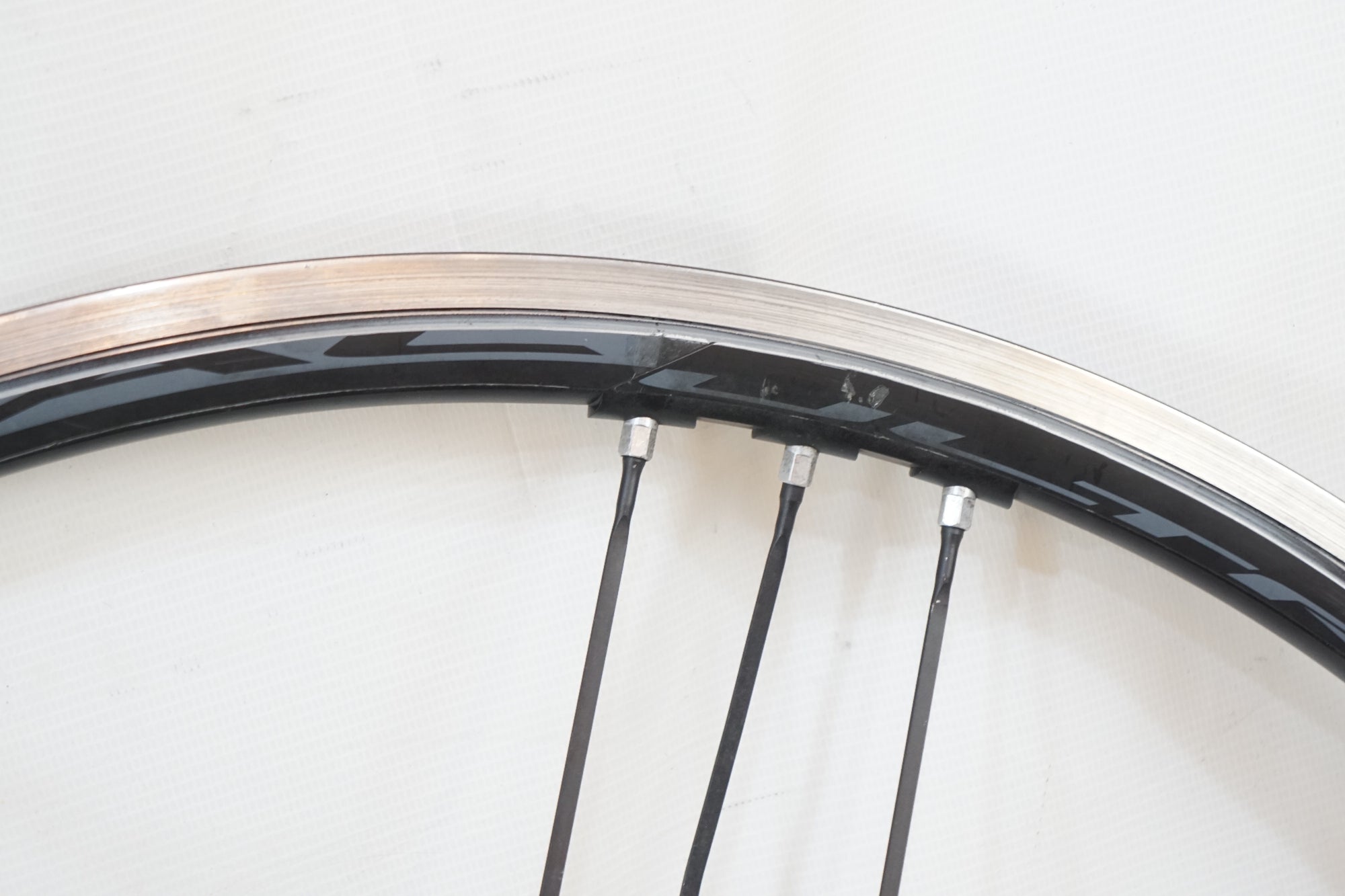 CAMPAGNOLO 「カンパニョーロ」 SHAMAL ULTRA 622×15C シマノ11速 ホイールセット / バイチャリ浦和ベース