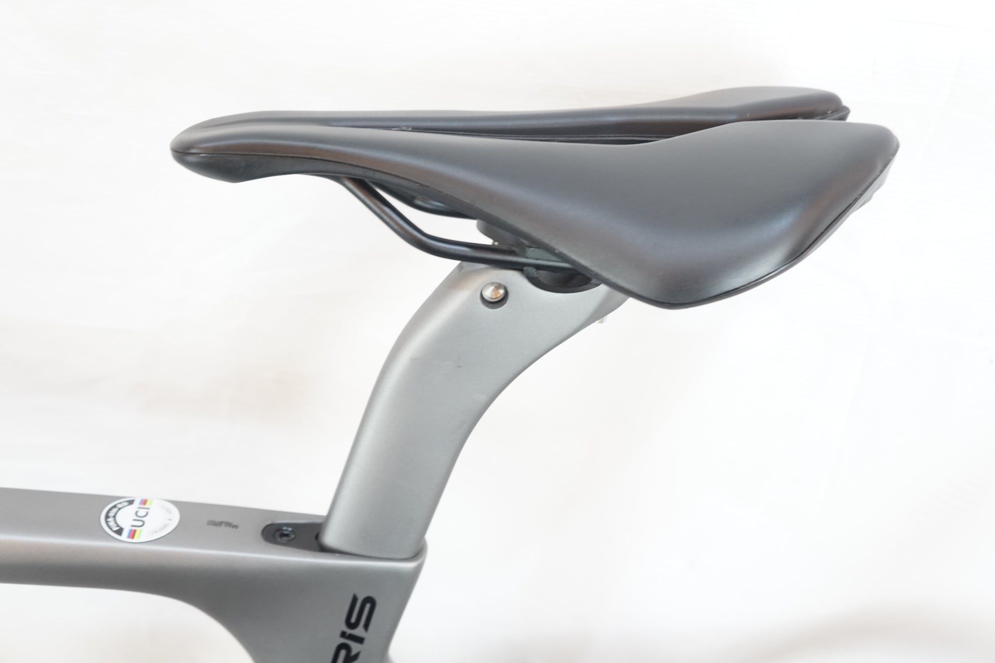 PINARELLO 「ピナレロ」 PARIS DISK 105 2021年モデル ロードバイク / バイチャリ浦和ベース