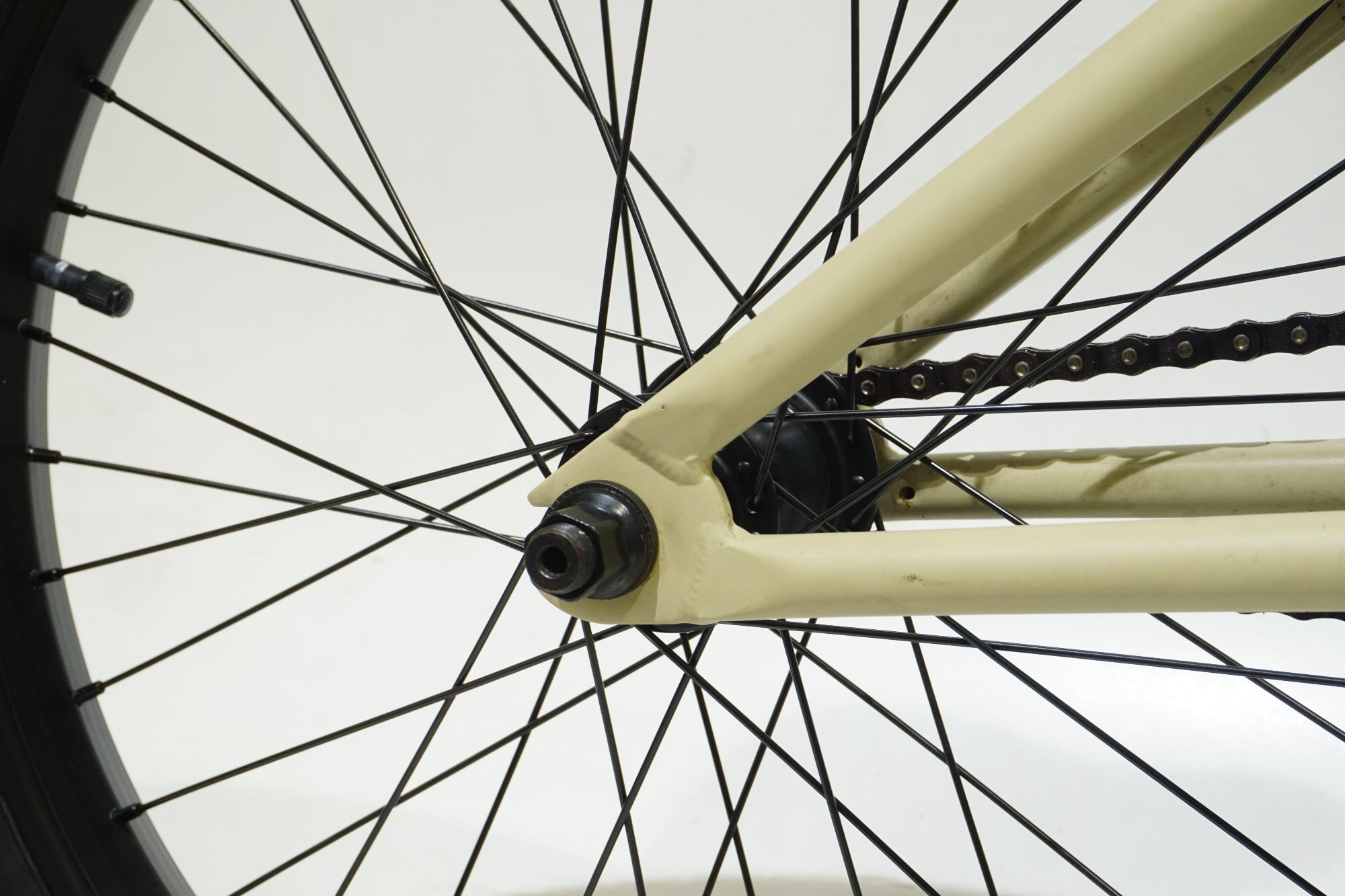 FLYBIKES 「フライバイクス」 NEUTRON 2017年モデル BMX / 浜松店