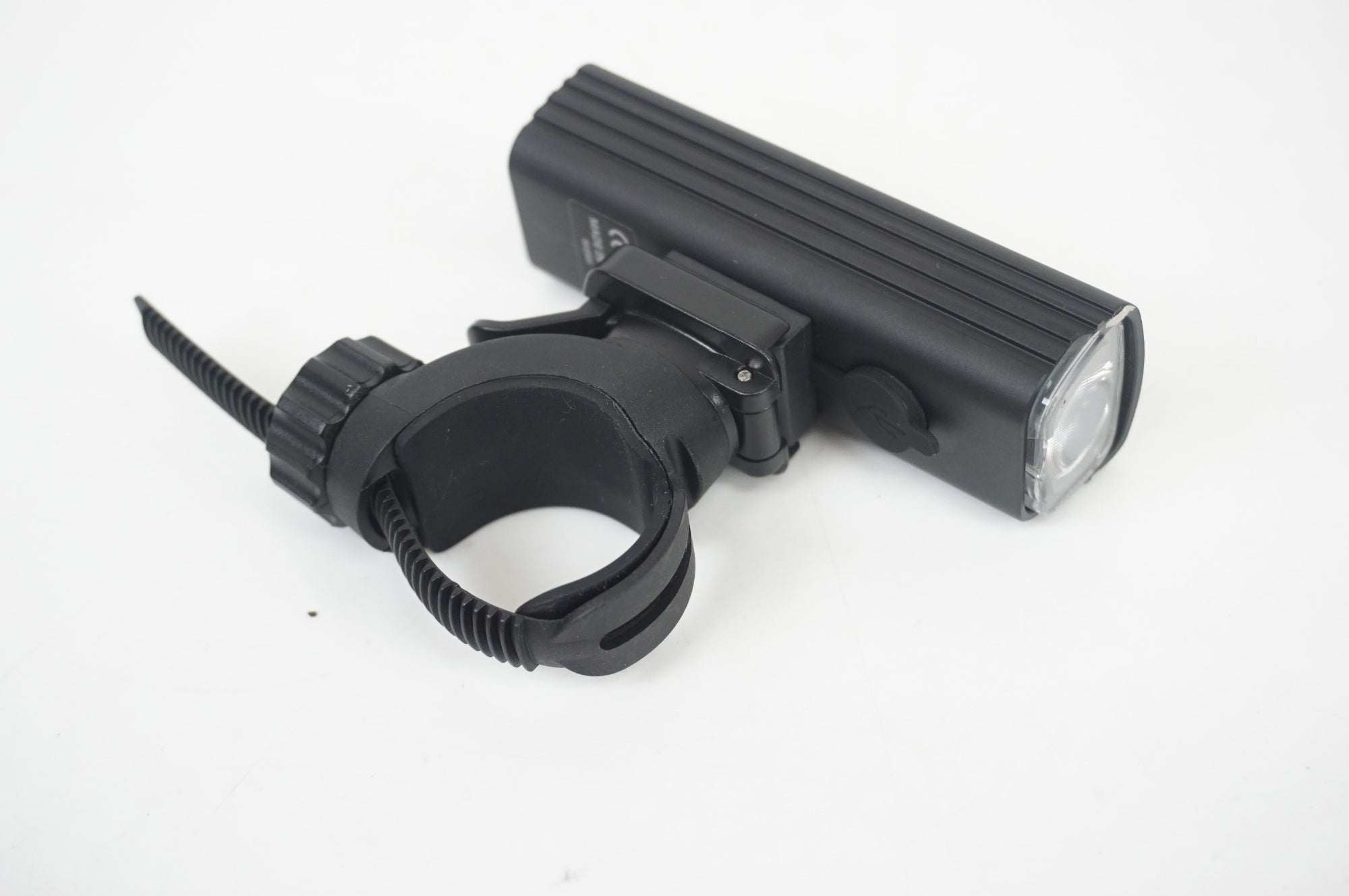 SERFAS 「サーファス」 E-LUME 350 フロントライト / 大宮店