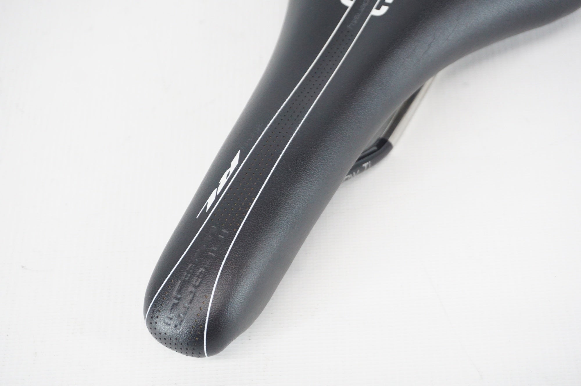 BONTRAGER 「ボントレガー」 AFFINITY RL サドル / 阪急塚口店