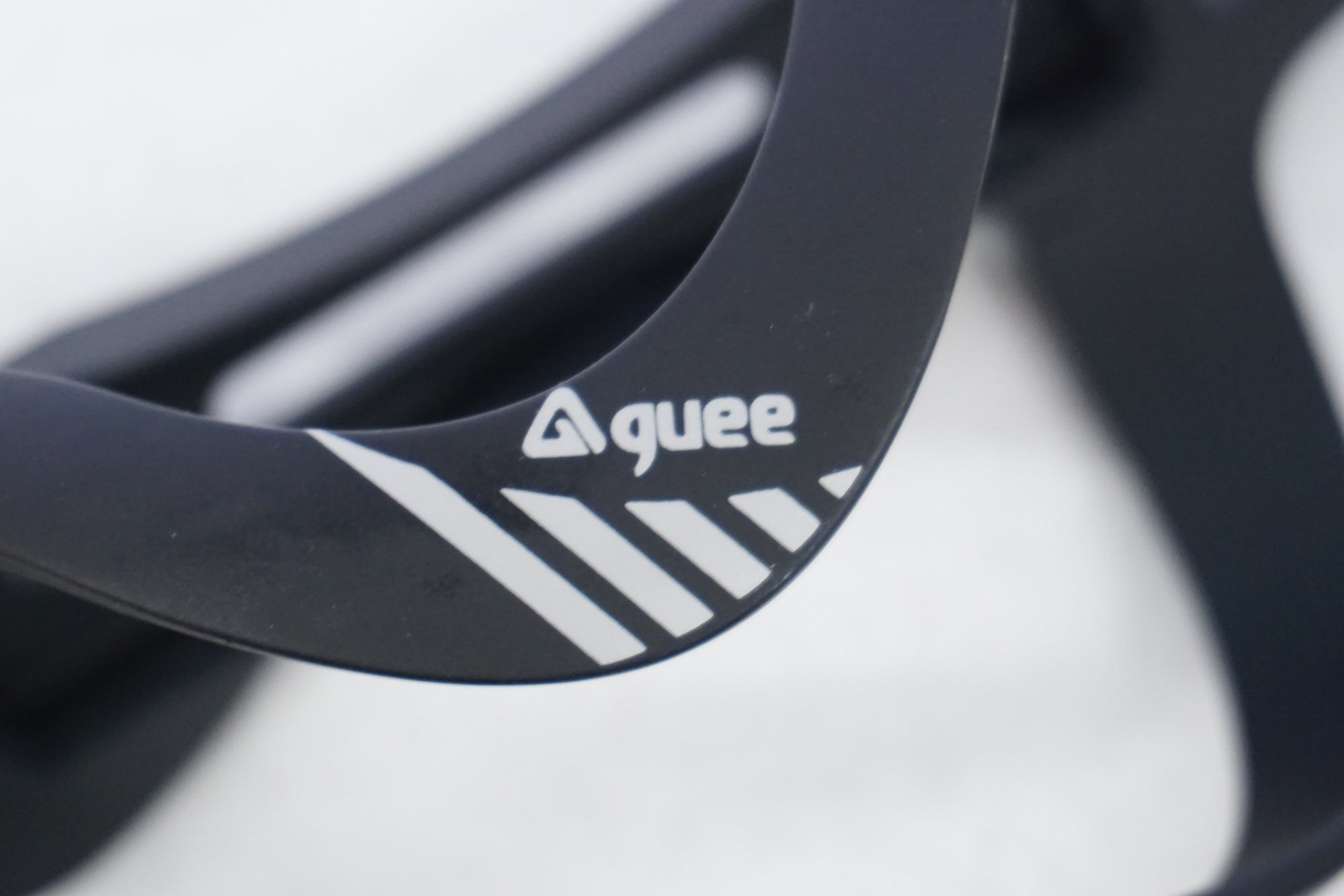 GUEE 「グイー」 ボトルケージセット / 浜松店