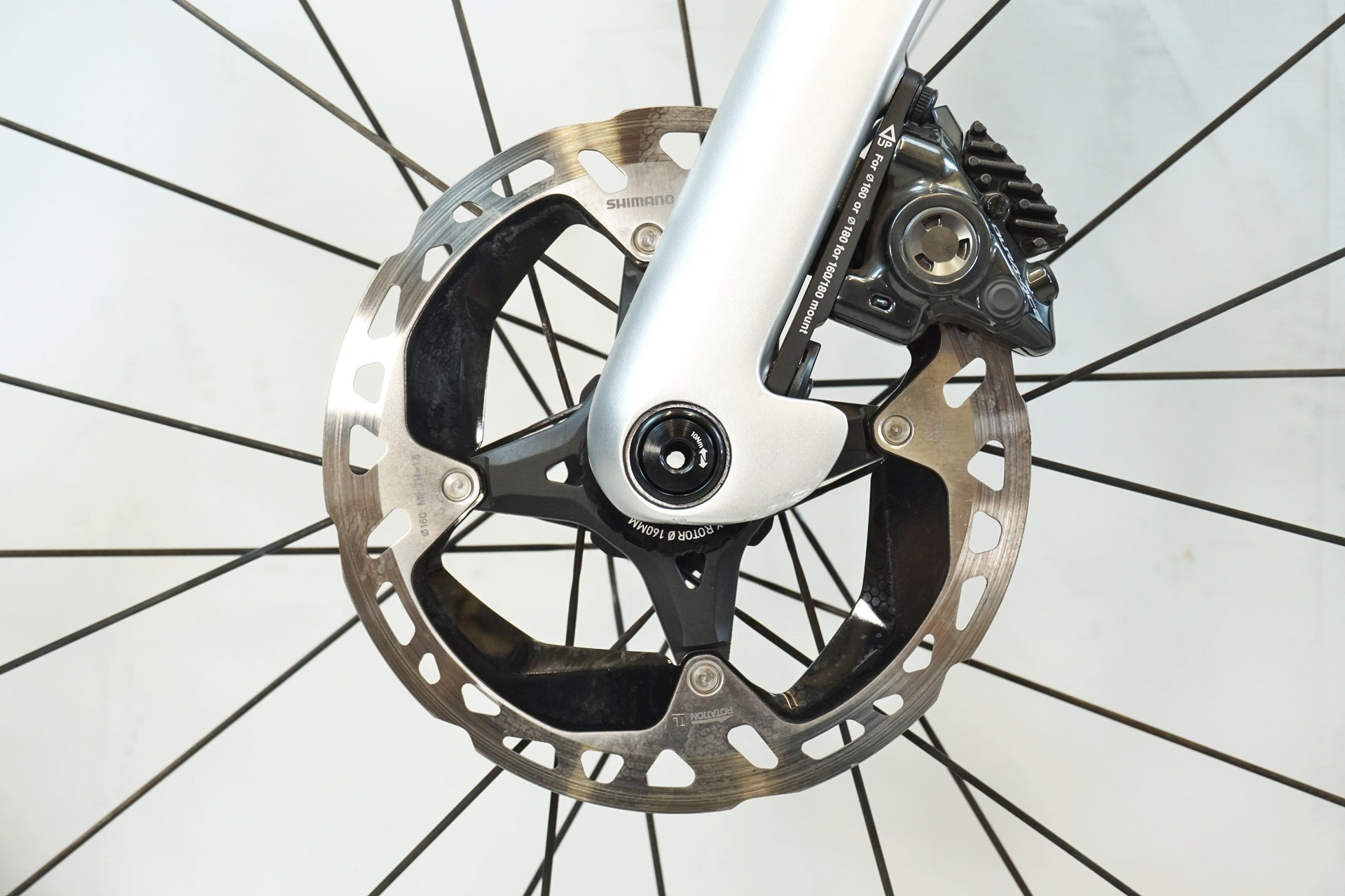 PINARELLO 「ピナレロ」 DOGMA F DISK 2022年モデル ロードバイク / 有明ガーデン店