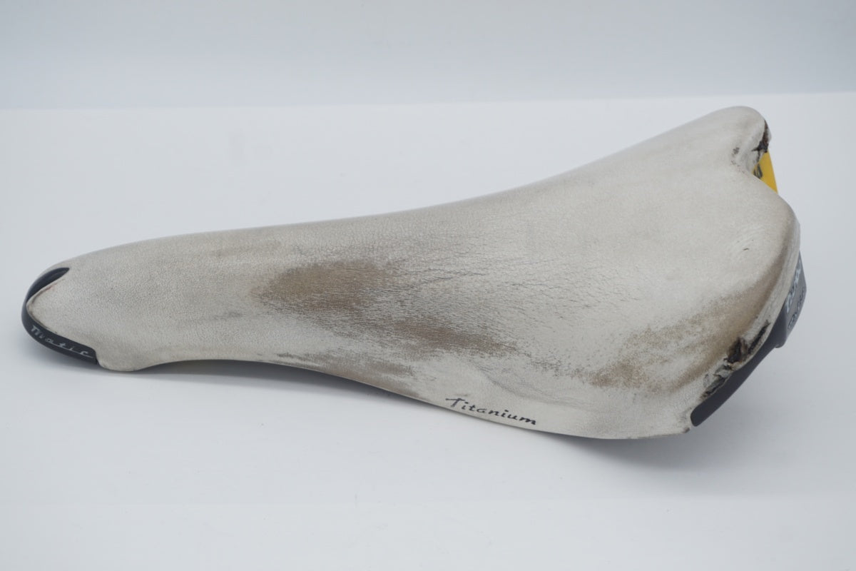 SELLE ITALIA 「セライタリア」 TURBO サドル / 滋賀大津店