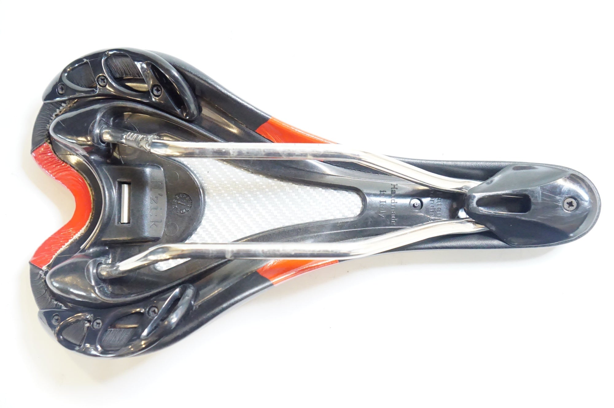 FIZIK 「フィジーク」 ALIANTE VS KIUM サドル / 熊谷本店