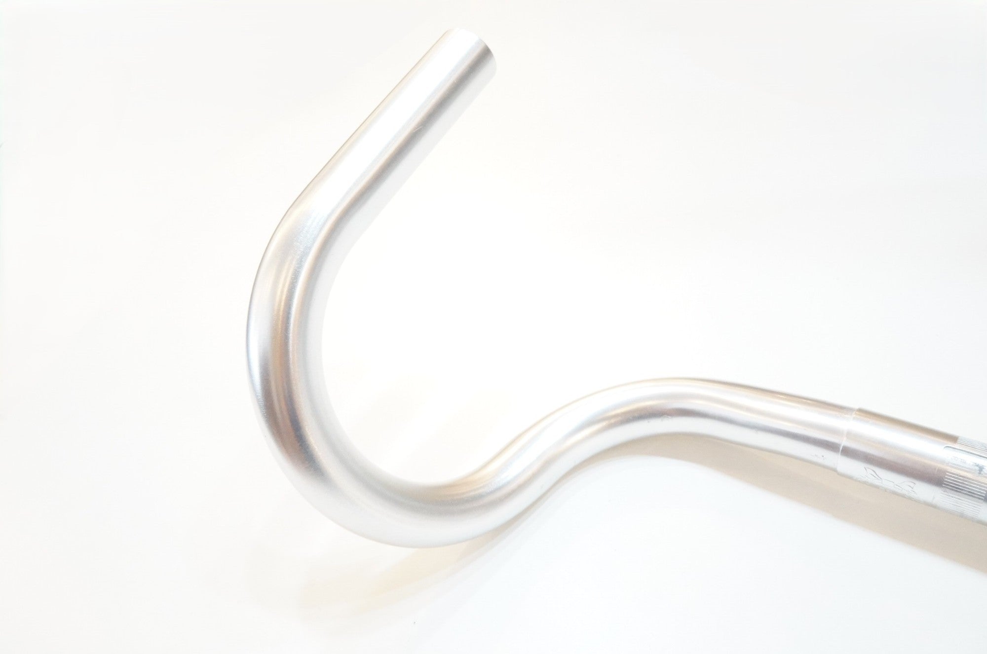 NITTO 「ニットー」 B135 390mm φ25.4 ハンドル / 浦和ベース