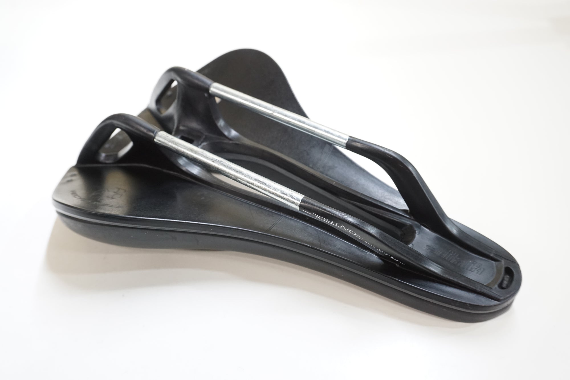 SELLE ITALIA 「セラ イタリア」 MODEL X COMFORT+ サドル / 大宮店