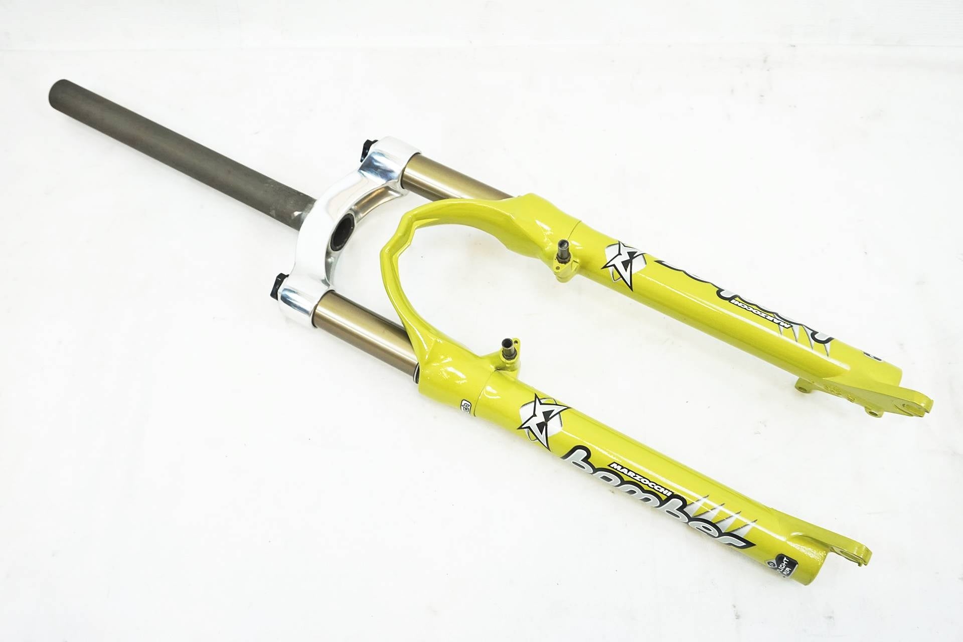 MARZOCCHI 「マルゾッキ」 BOMBER Z4 Φ28.6 26インチ サスペンションフォーク / 有明ガーデン店