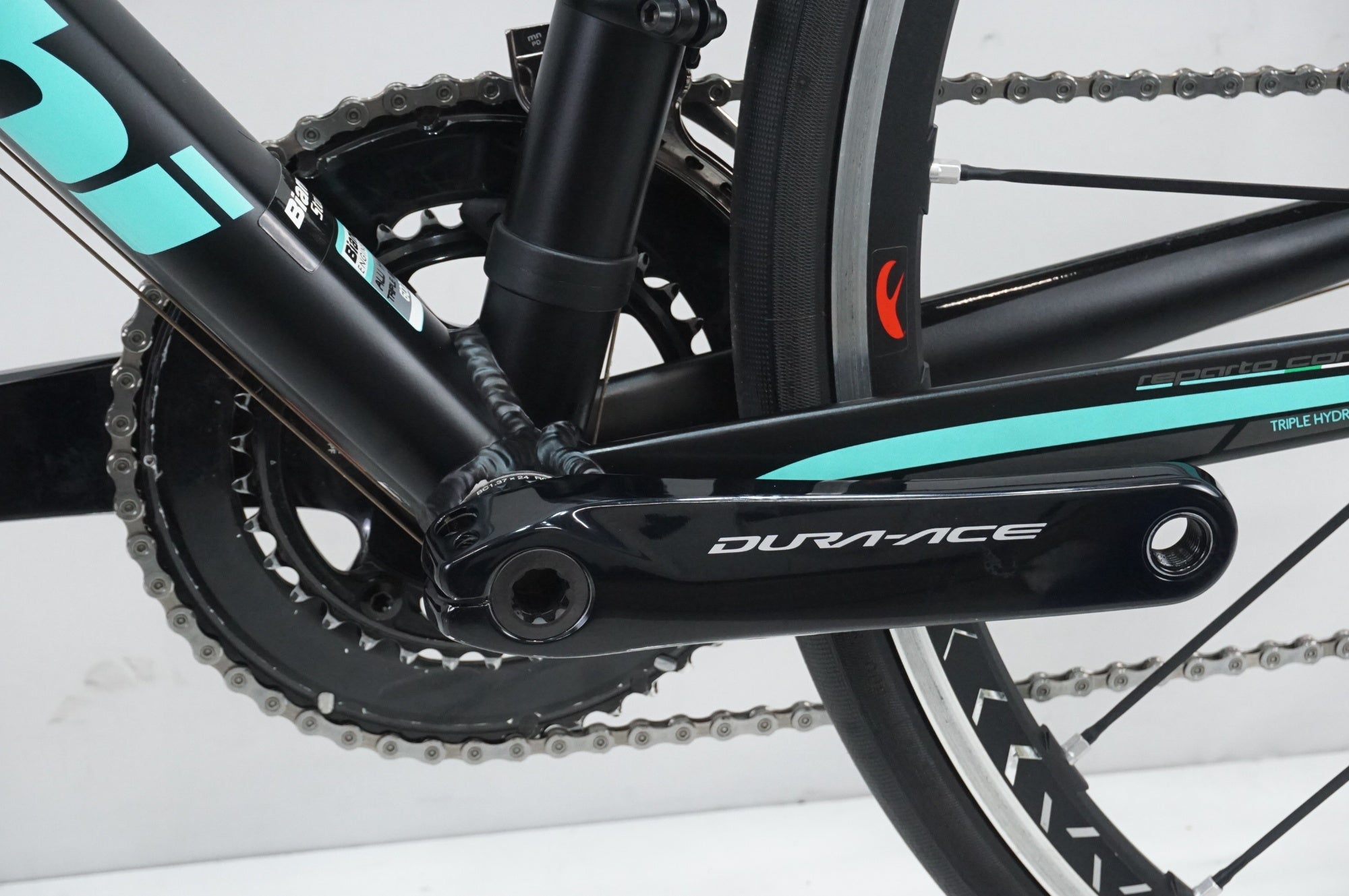 BIANCHI 「ビアンキ」 IMPULSO 2018年モデル ロードバイク