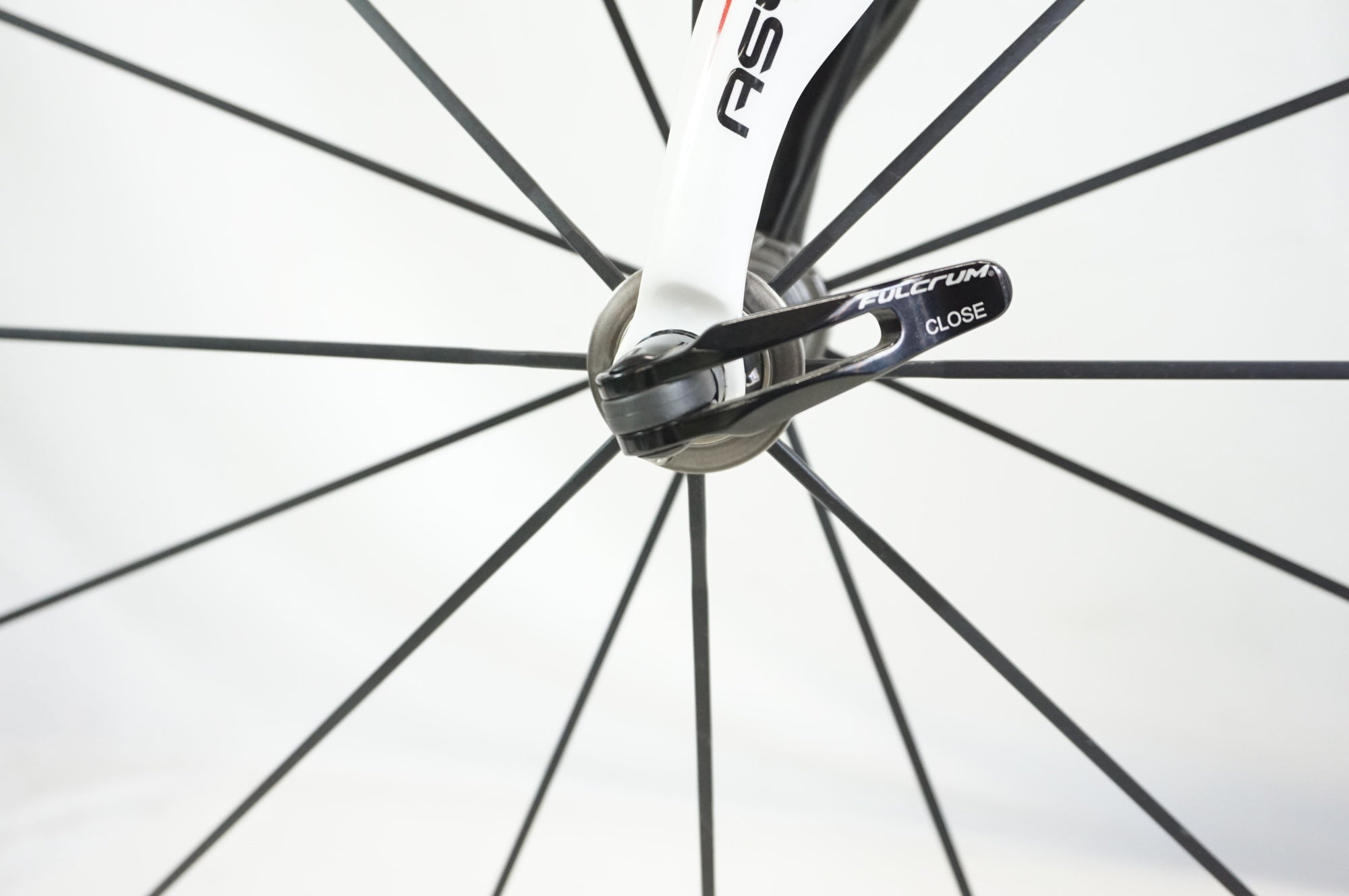 PINARELLO 「ピナレロ」 FP QUATTRO 2013年モデル ロードバイク PsUjD6p7s2FOXeWxeDNRqGVB2KqNBb