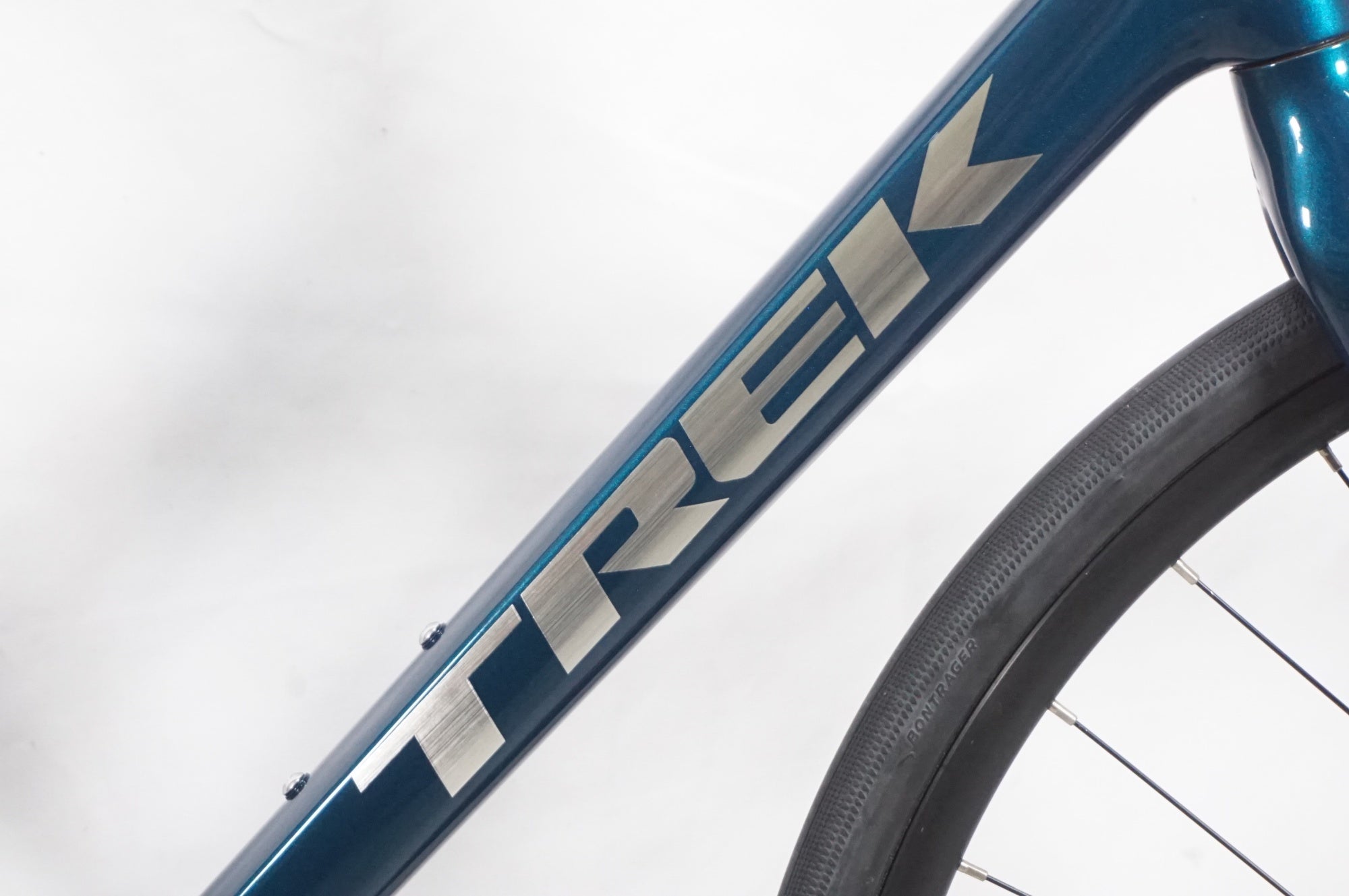 TREK 「トレック」 FX SPORT CARBON4 2021年モデル クロスバイク / AKIBA店