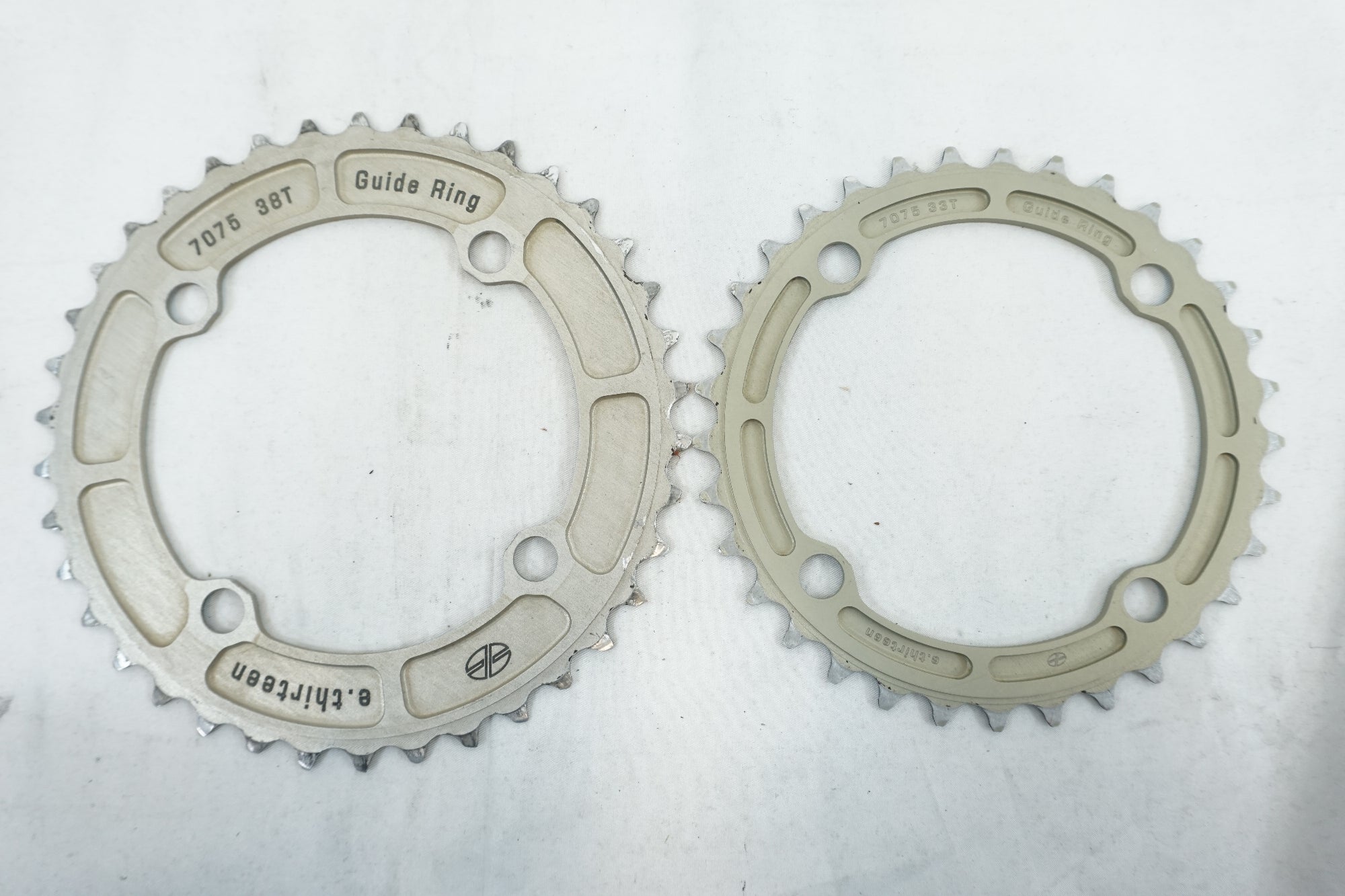 E-THIRTEEN 「イーサーティーン」 チェーンリングセット / 有明ガーデン店