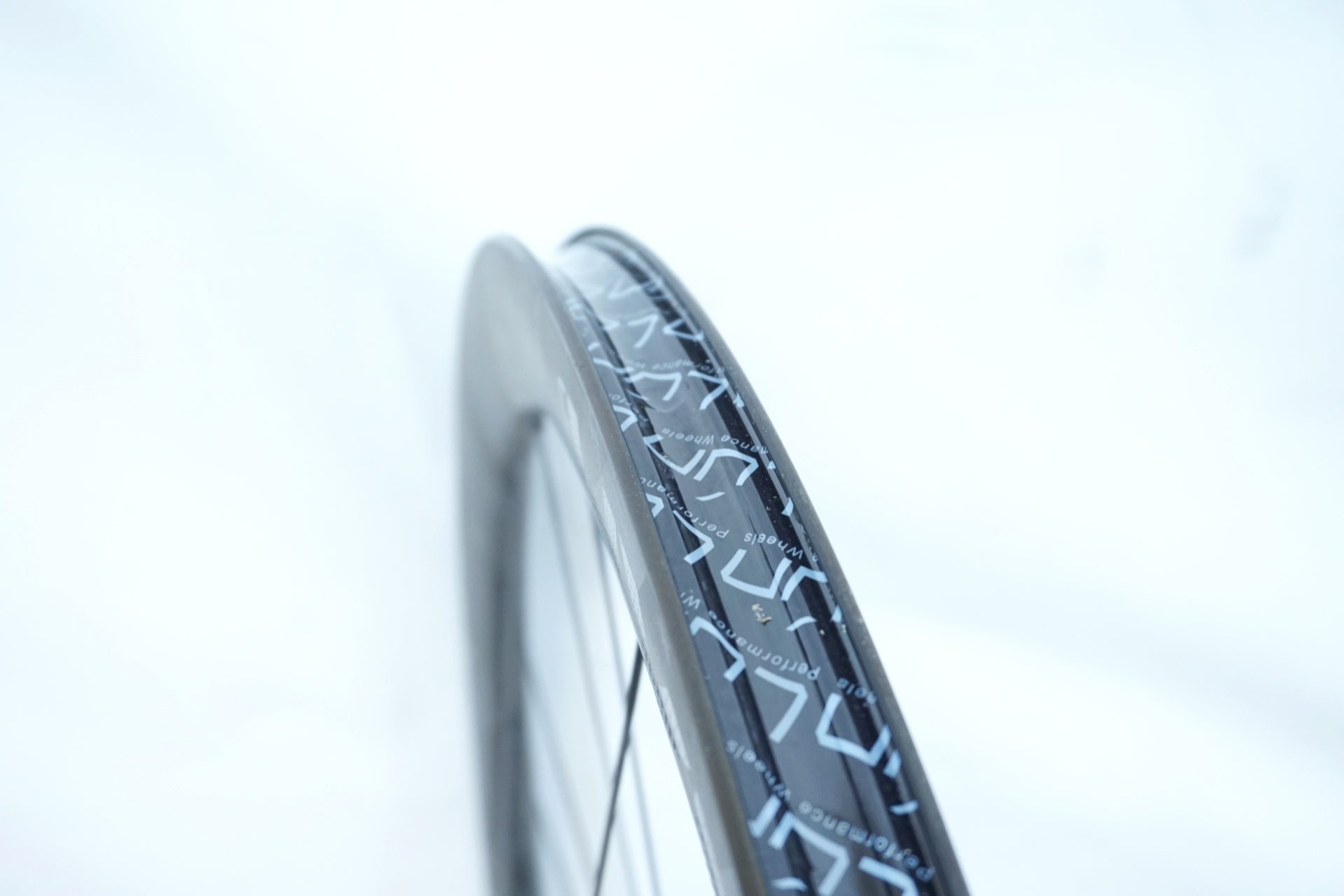 LUN 「ルン」 HYPER D45 シマノ11S ホイールセット / 有明ガーデン店