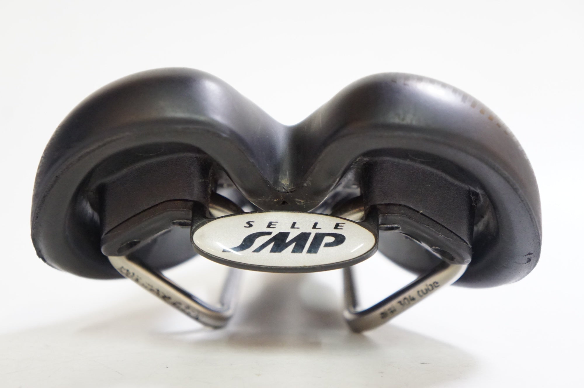 SELLE SMP 「セラ エスエムピー」 HYBRID サドル / 熊谷本店
