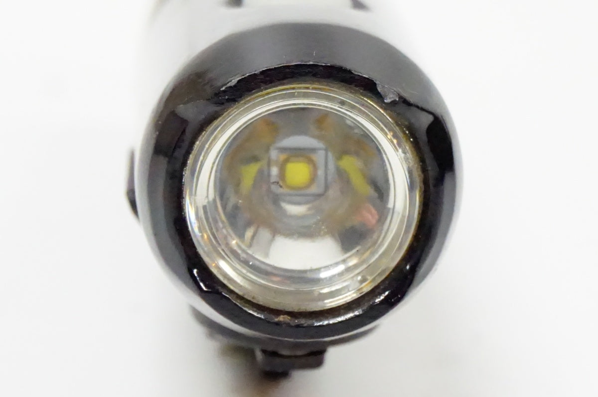 CATEYE 「キャットアイ」 VOLT400 フロントライト / 名古屋大須店