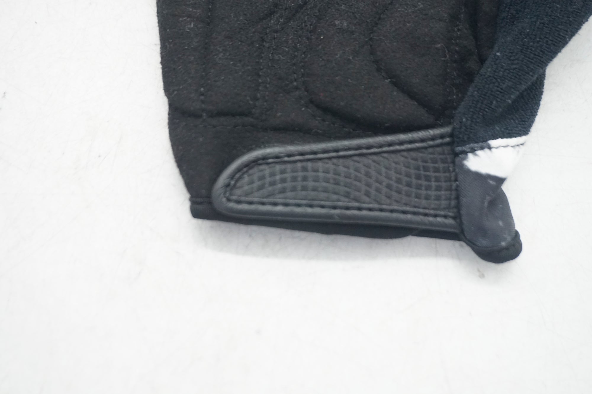 LECOQ 「ルコック」 SPORTIF メンズMサイズ オープンフィンガーグローブ / 大阪門真店