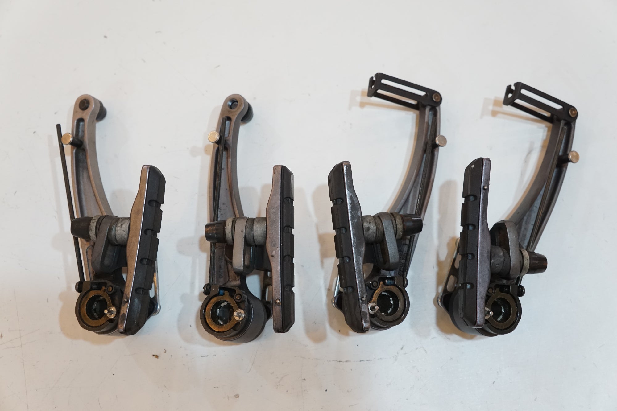 SHIMANO 「シマノ」 XTR BR-M950 Vブレーキセット / バイチャリ SHIMANO 「シマノ」 XTR BR-M950 Vブレーキセット / バイチャリ