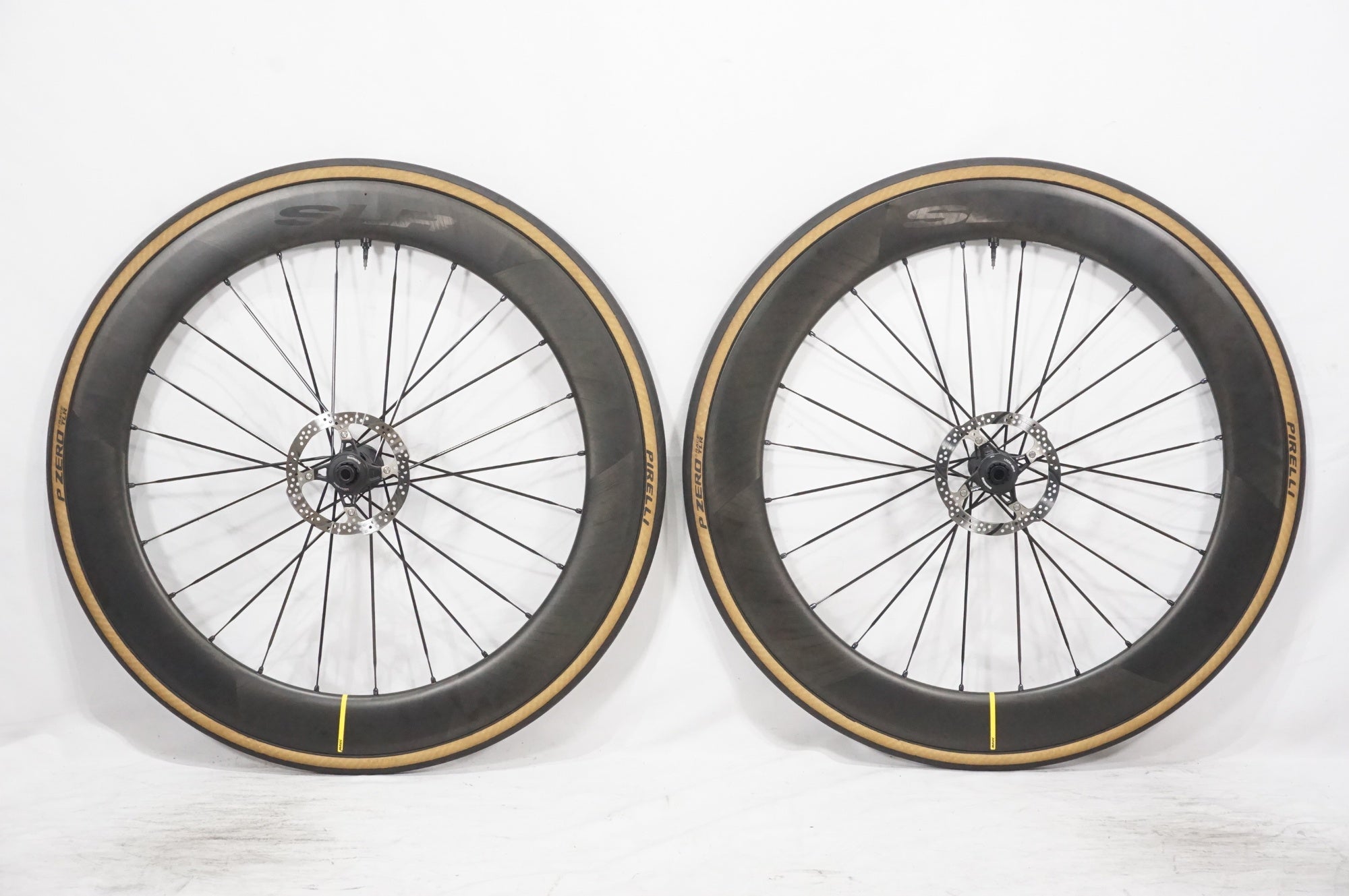 MAVIC 「マヴィック」 COSMIC SLR 65 DISC シマノ11速 ホイールセット