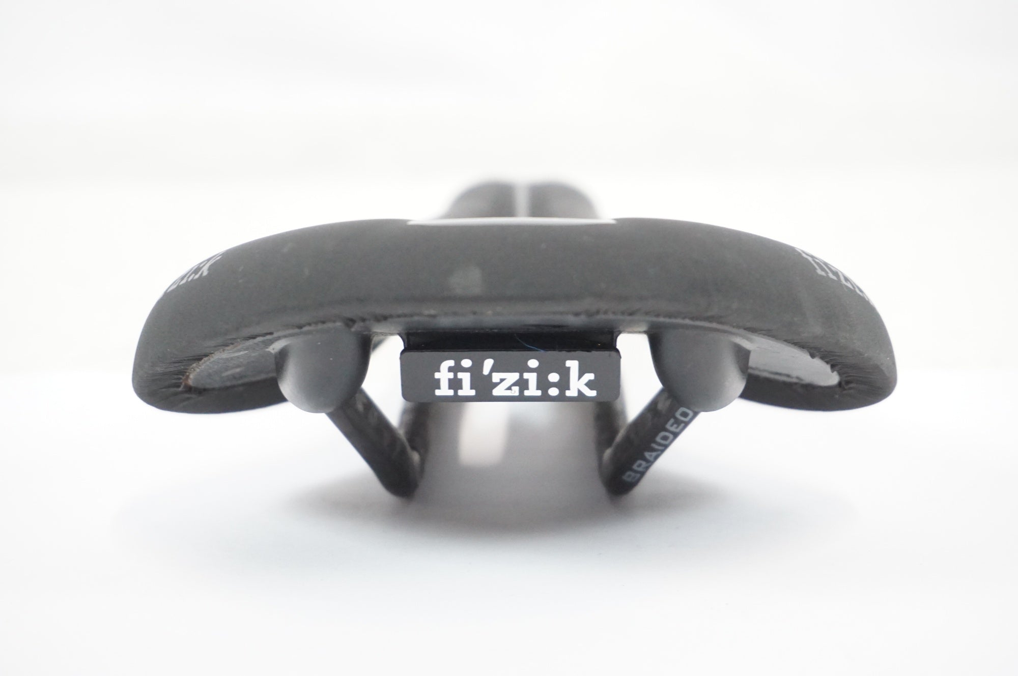 FIZIK 「フィジーク」 ANTARES R1 カーボンレール サドル / 宇都宮店