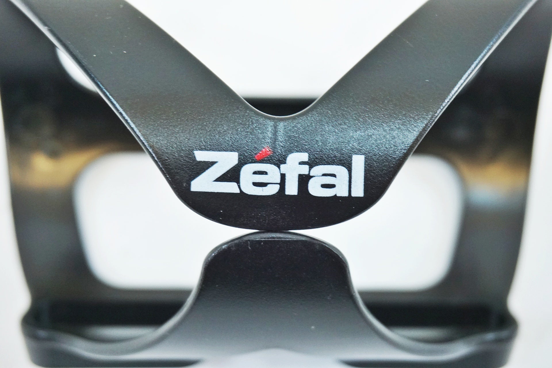 ZEFAL 「ゼファール」 WIIZ ボトルケージ / 有明ガーデン店