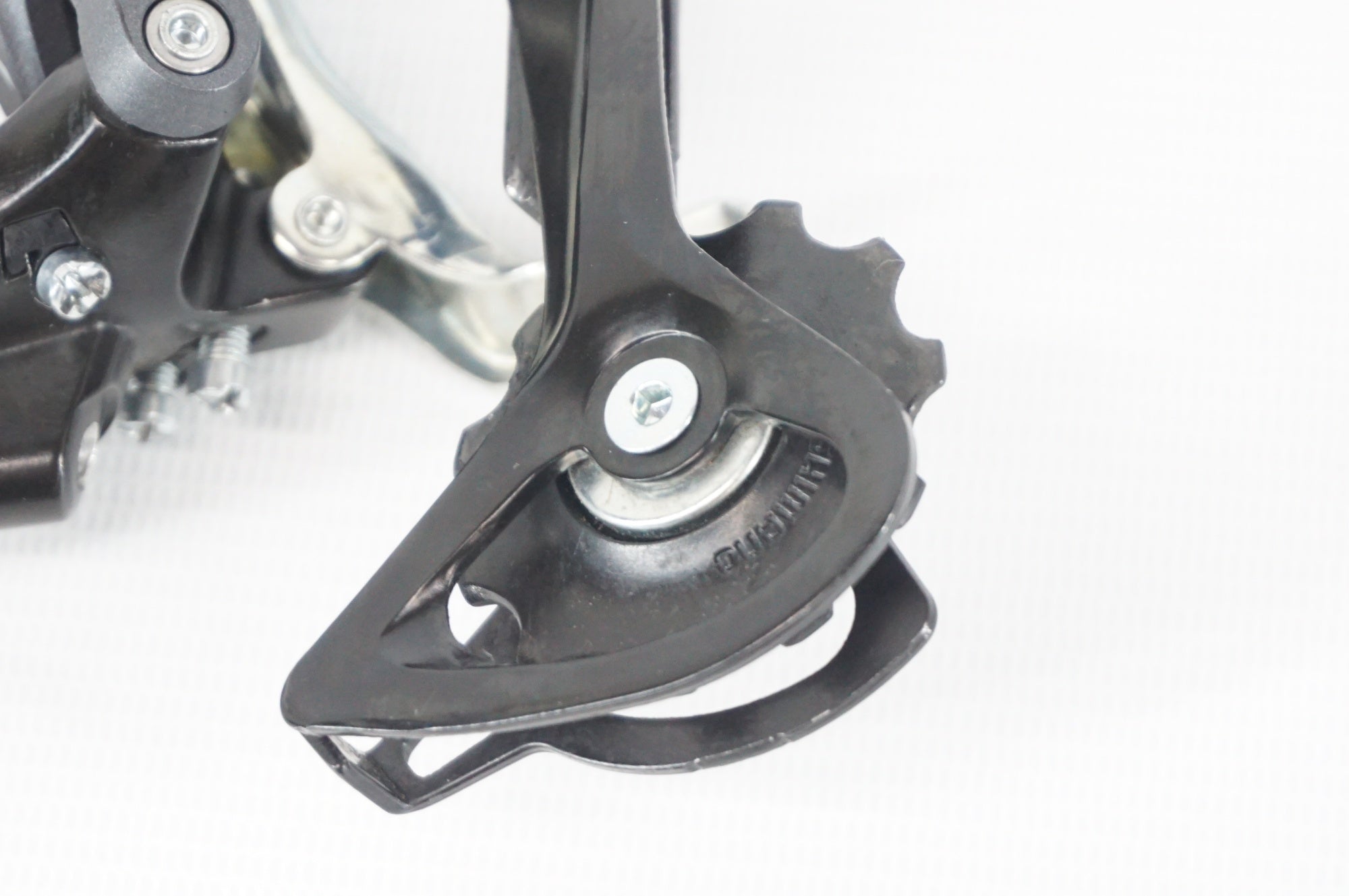 SHIMANO 「シマノ」 ALTUS RD-M2000 リアディレイラー / 阪急塚口店