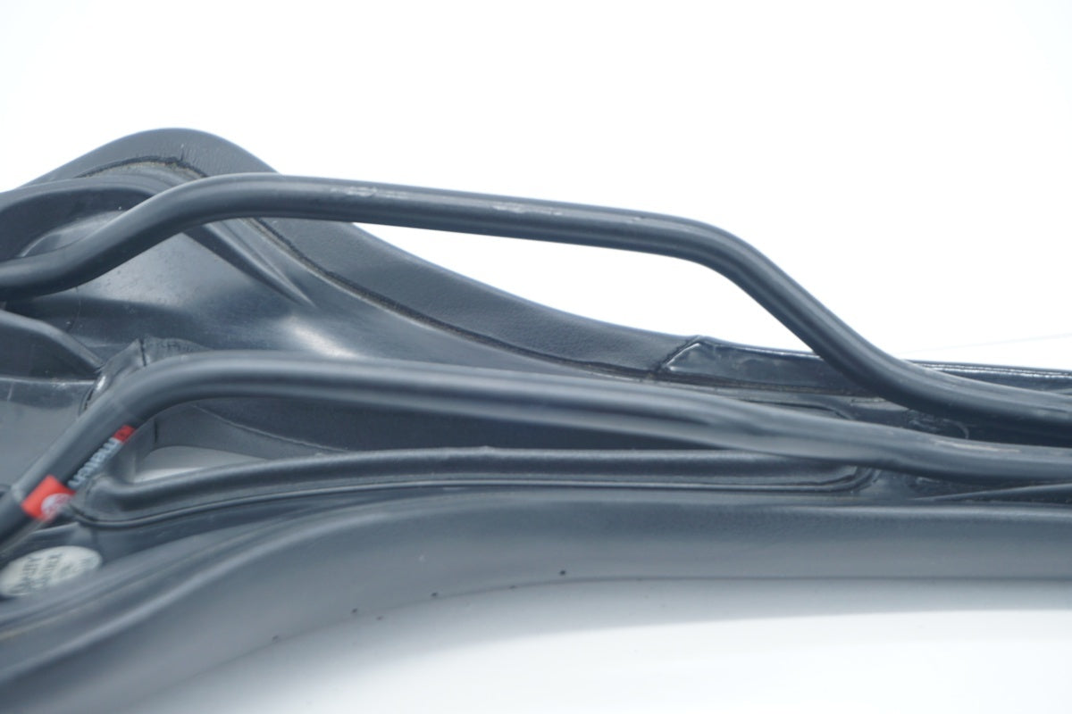 SELLE ITALIA 「セラ イタリア」 XR GEL FLOW サドル/ 滋賀大津店