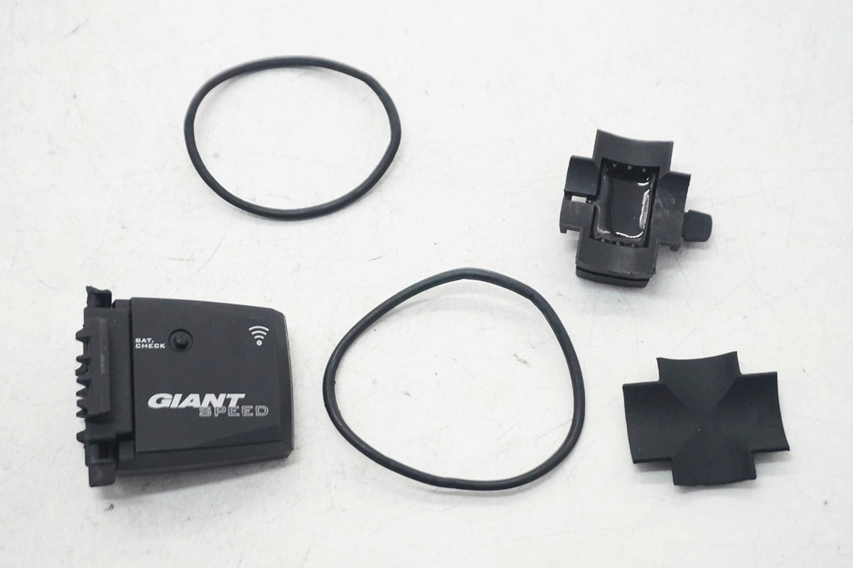 GIANT 「ジャイアント」 AXACT 13W サイクルコンピューター / 大阪門真店