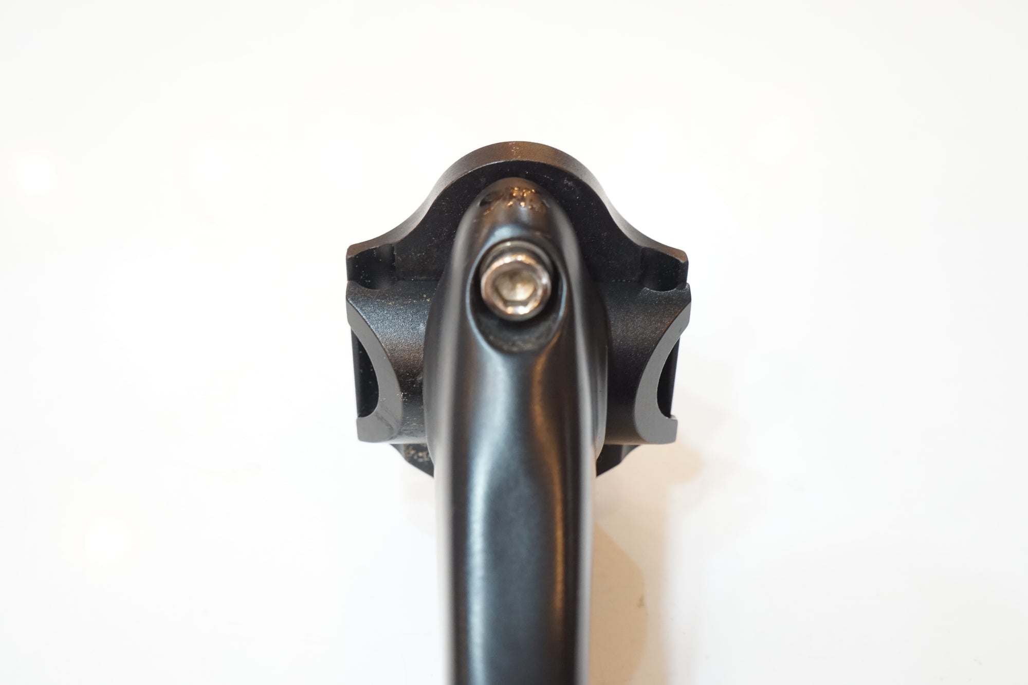 PINARELLO 「ピナレロ」 F5 シートポスト / バイチャリ浦和ベース