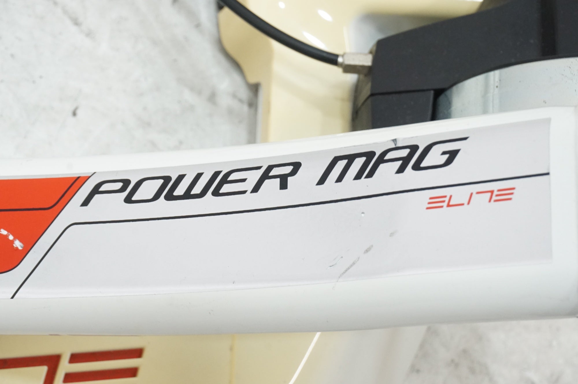 ELITE 「エリート」 QUBO POWER MAG サイクルトレーナー / 大宮店