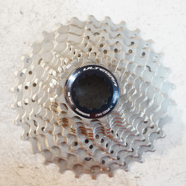 SHIMANO 「シマノ」 ULTEGRA CS-R8000 11-30T スプロケット