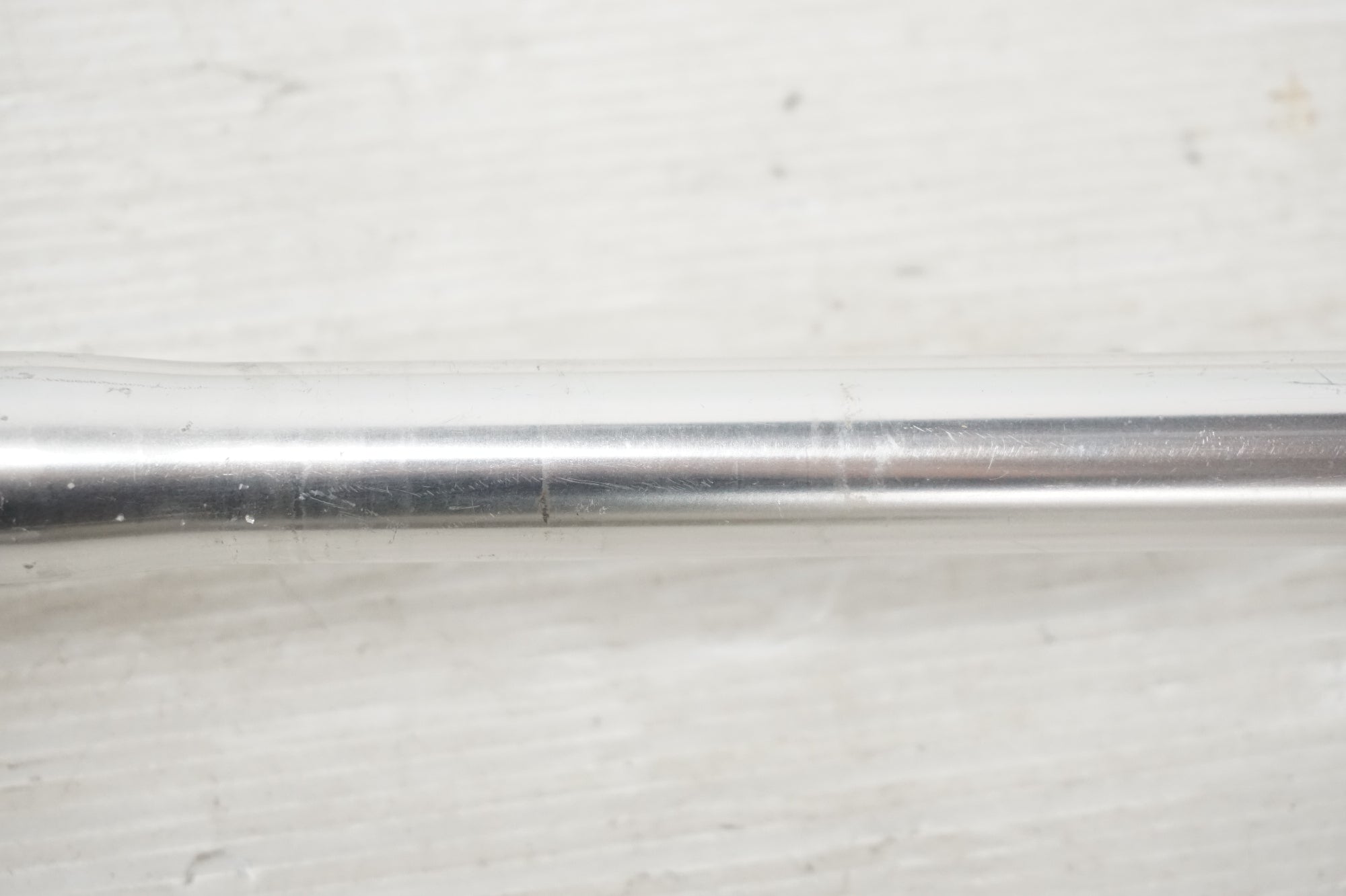 AMOEBA 「アモエバ」 アルミライザーバー Φ25.4 675mm ハンドル / 奈良店