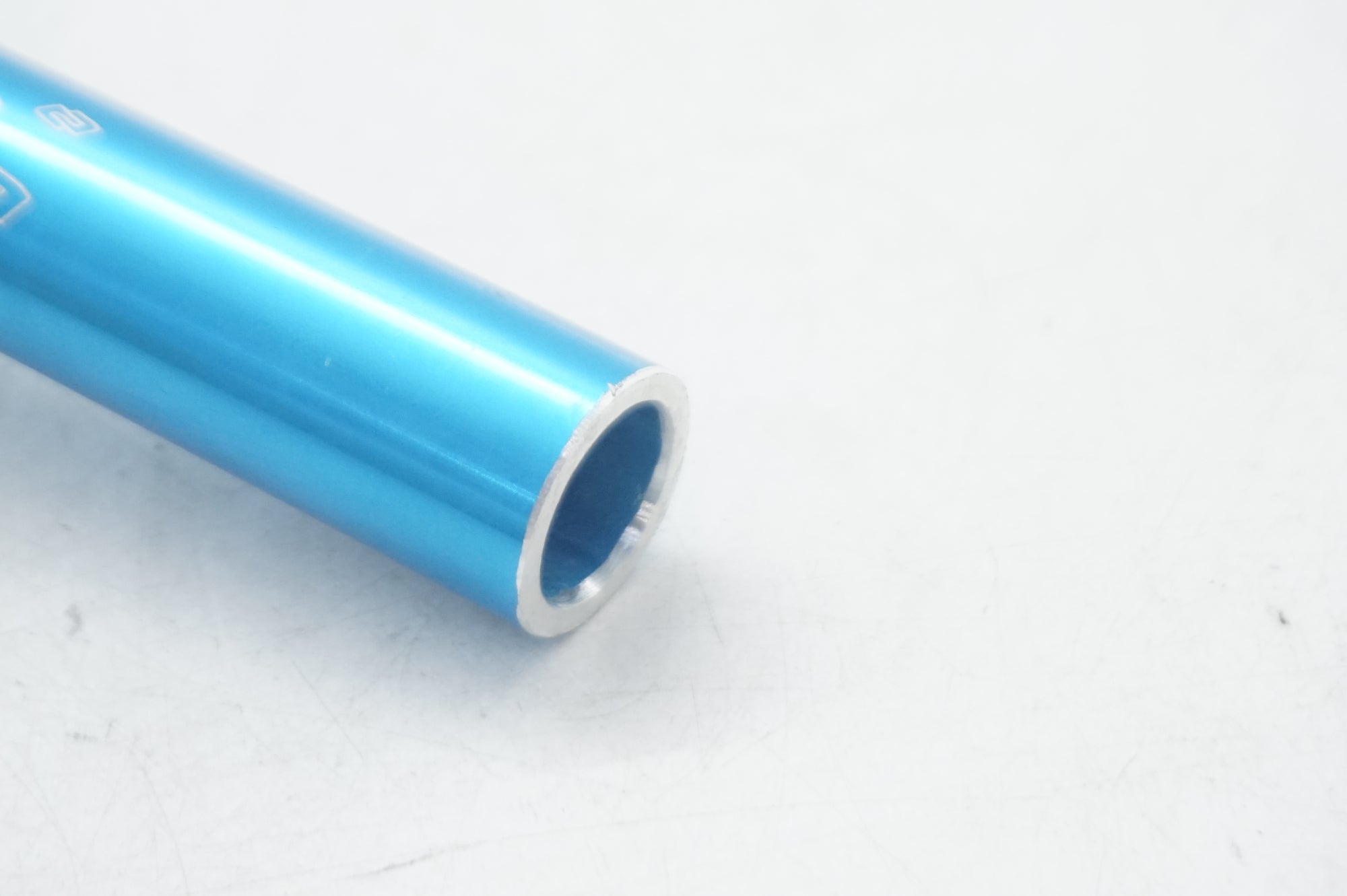 DMR 「ディーエムアール」 BIKE WINGBAR φ25.4 485mm ライザーバー / 大阪門真店