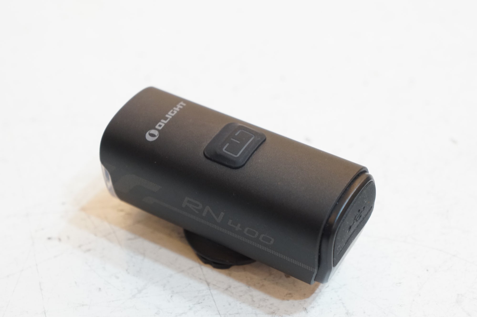 OLIGHT 「オーライト」 RN400 フロントライト / バイチャリ浦和ベース