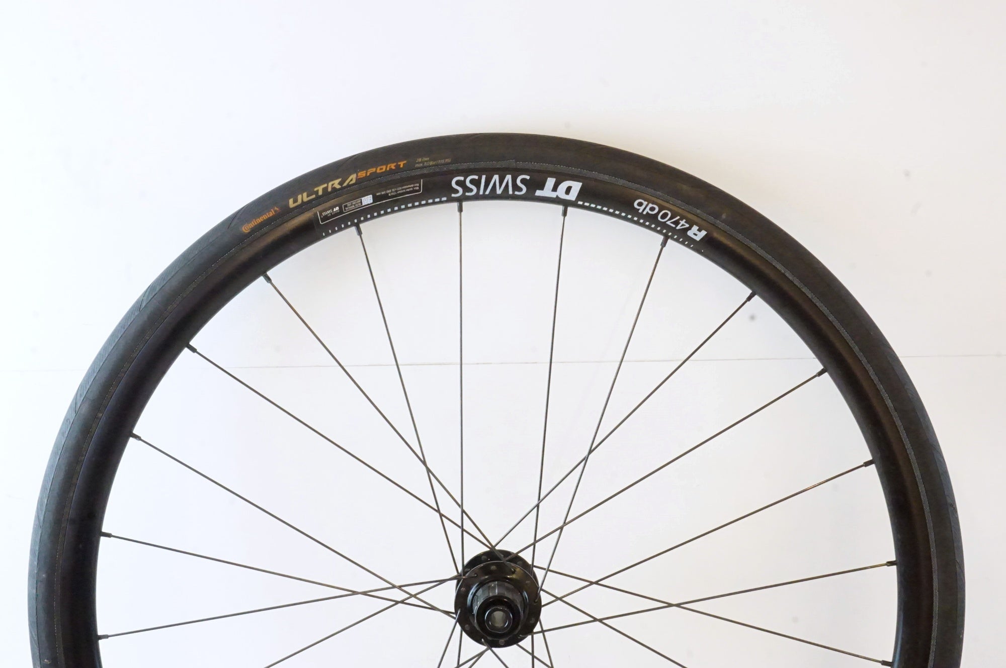 美品　DT SWISS 「ディーティースイス」 R470 DB シマノ11速 ホイールセット DT SWISS 「ディーティースイス」 R470 DB シマノ11速 ホイールセット