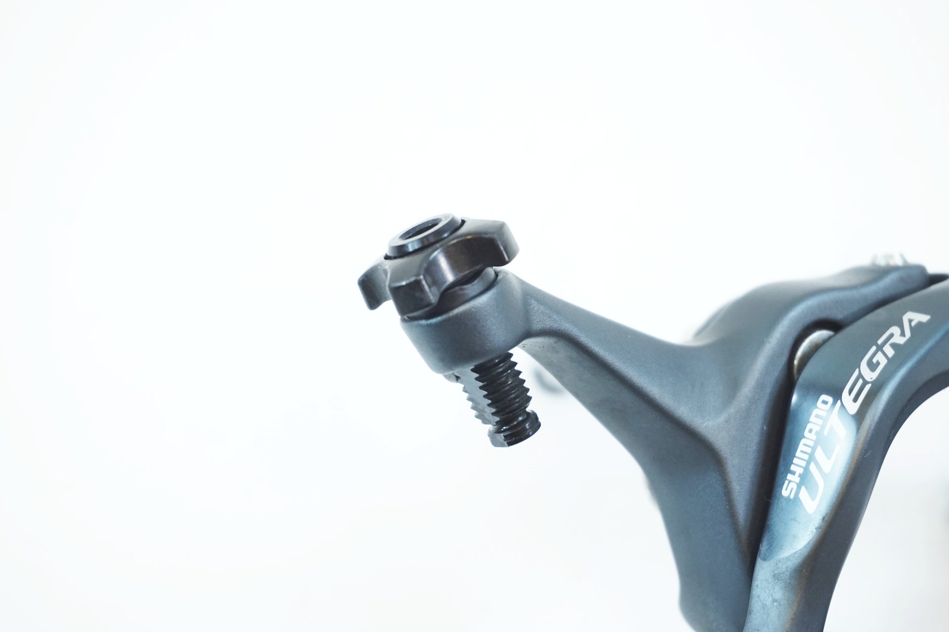 SHIMANO 「シマノ」 ULTEGRA BR-6700 キャリパーブレーキ / 有明