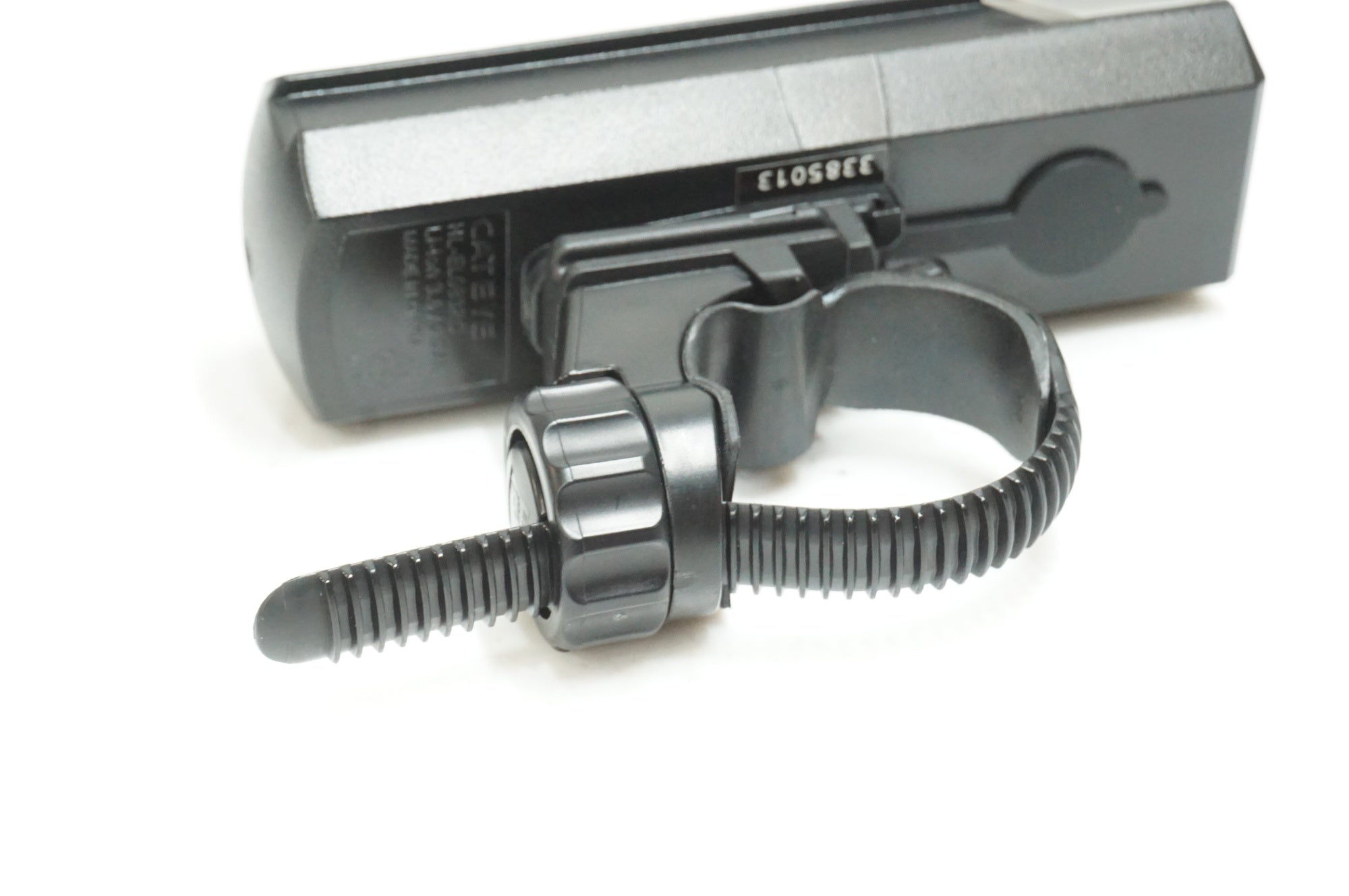 CATEYE 「キャットアイ」 AMPP300 フロントライト / 大宮店