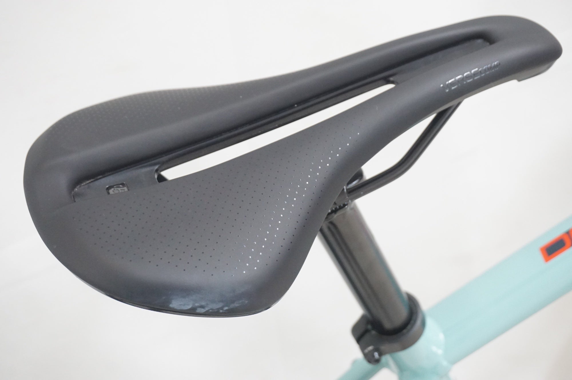 TREK 「トレック」 DOMANE AL4 DISC 2023年モデル ロードバイク / 福岡店