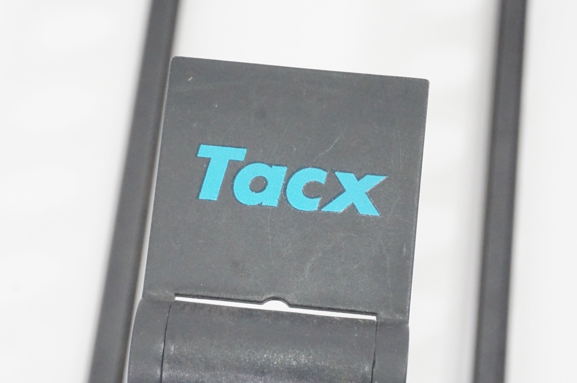 TACX 「タックス」 T3175 EXACT 振れ取り台 / AKIBA店