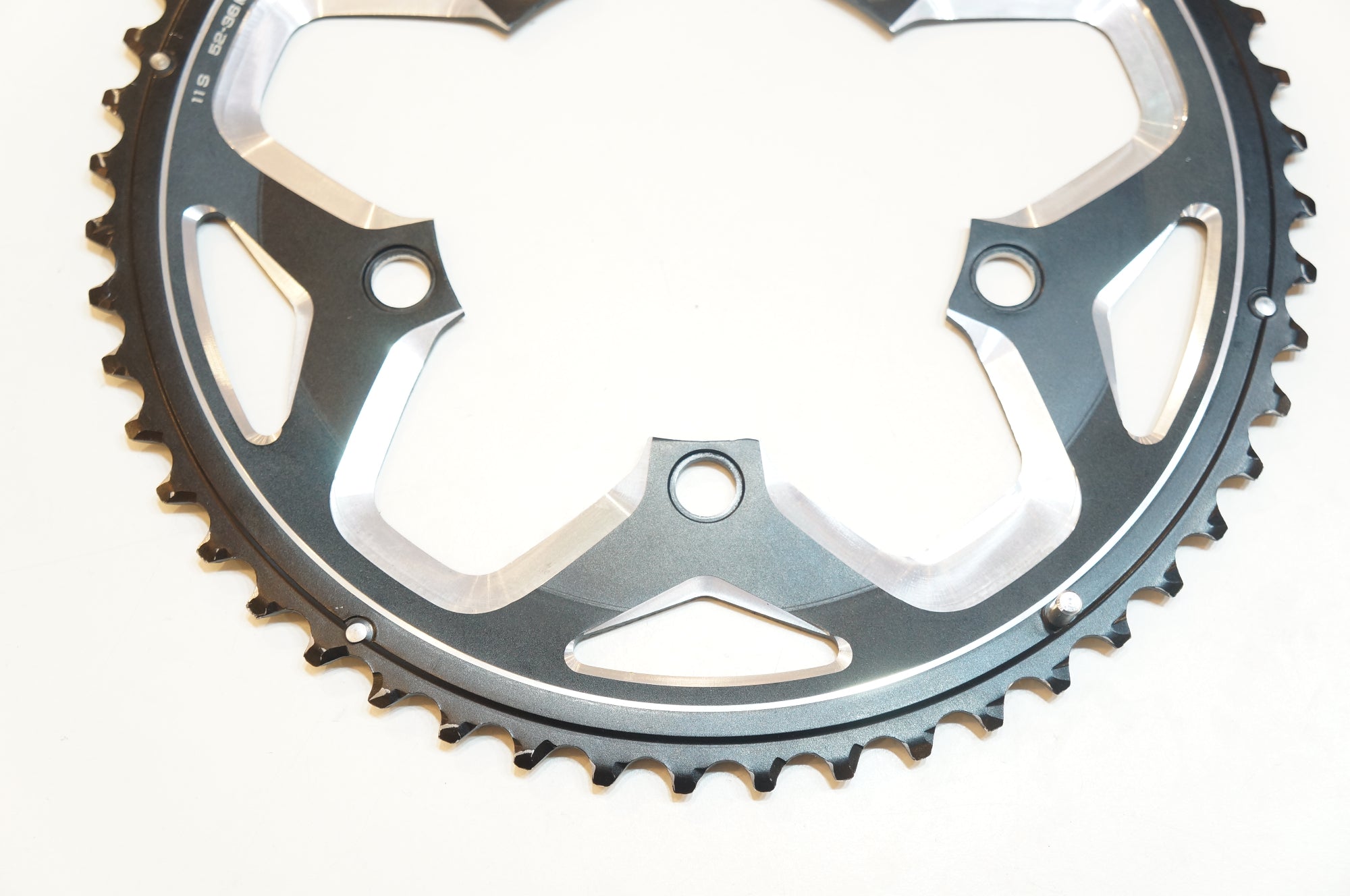 SHIMANO 「シマノ」 52-36T チェーンリングセット / バイチャリ浦和ベース