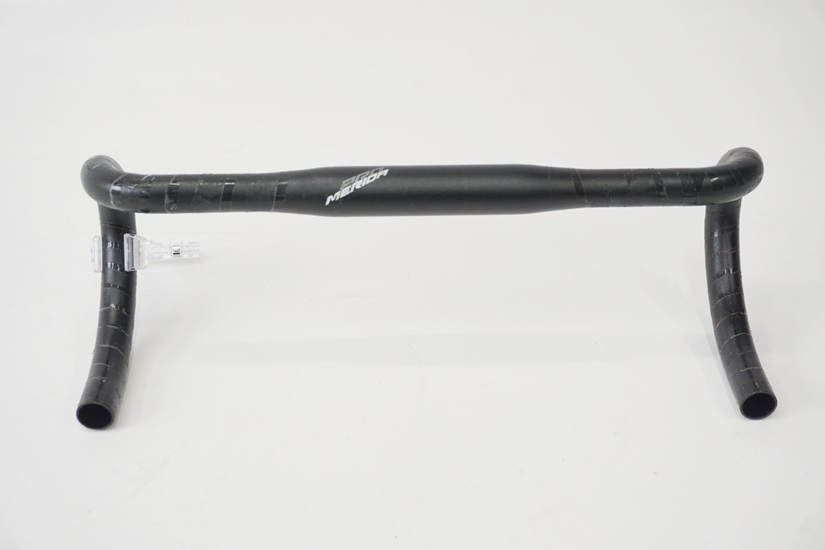 ブラック アルミロードバイク メリダハンドル ロードフレームセットの購入でカーボン1ピースハンドルがもらえる