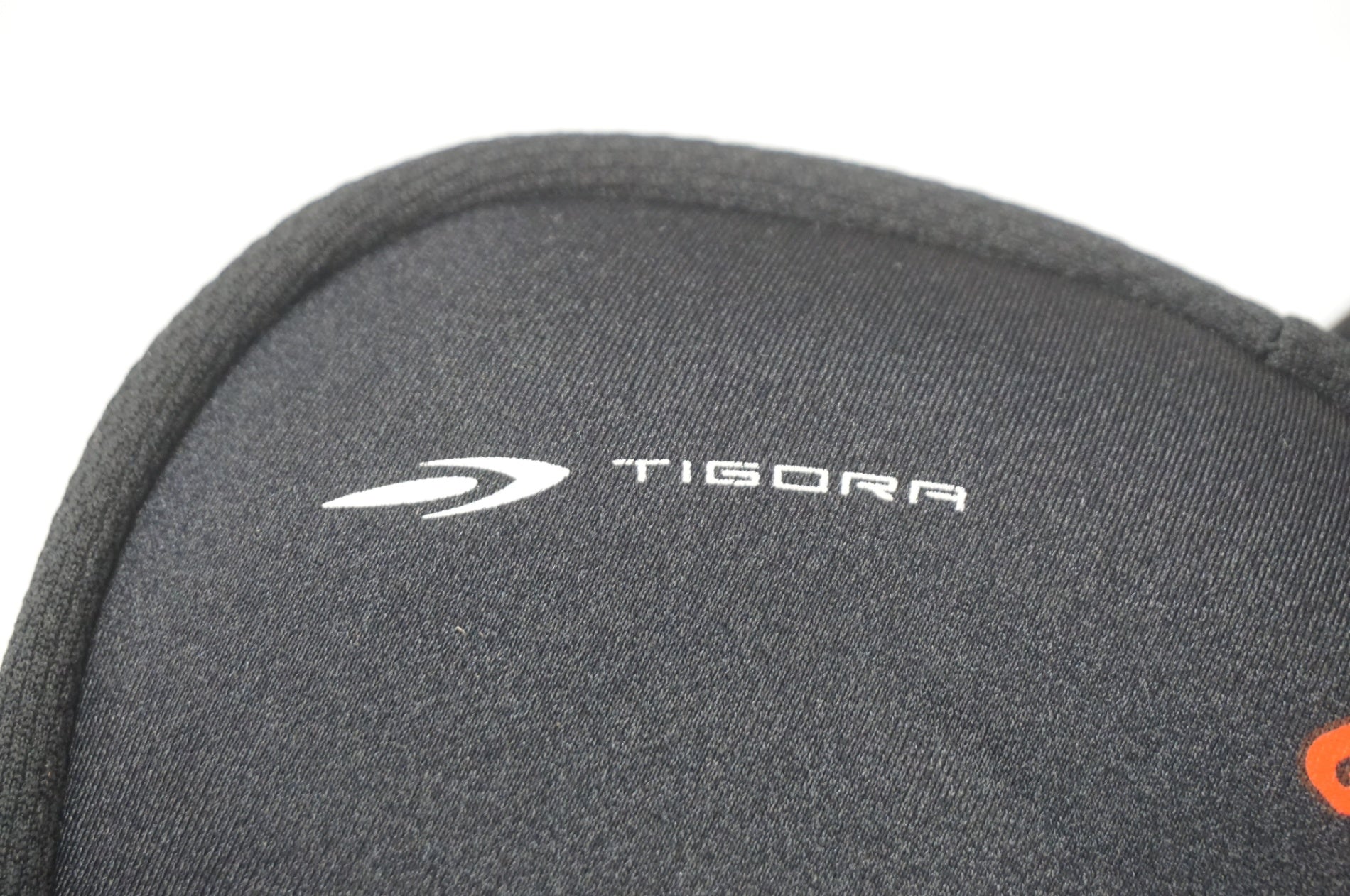 TIGORA 「ティゴラ」 GEL TECH サドルカバー / 福岡店