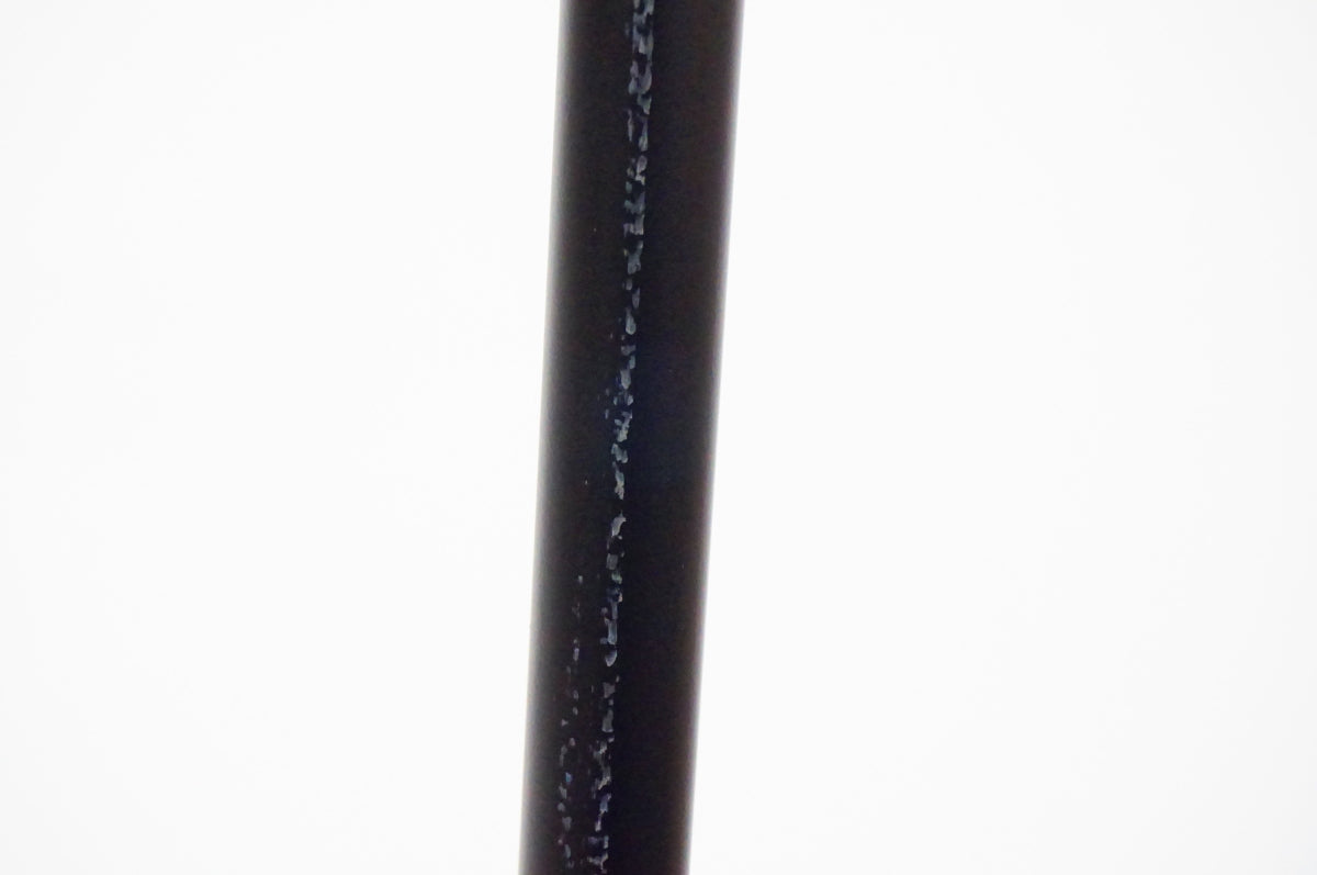 IWA 「イワ」 A01V ディスプレイスタンド / 名古屋大須店